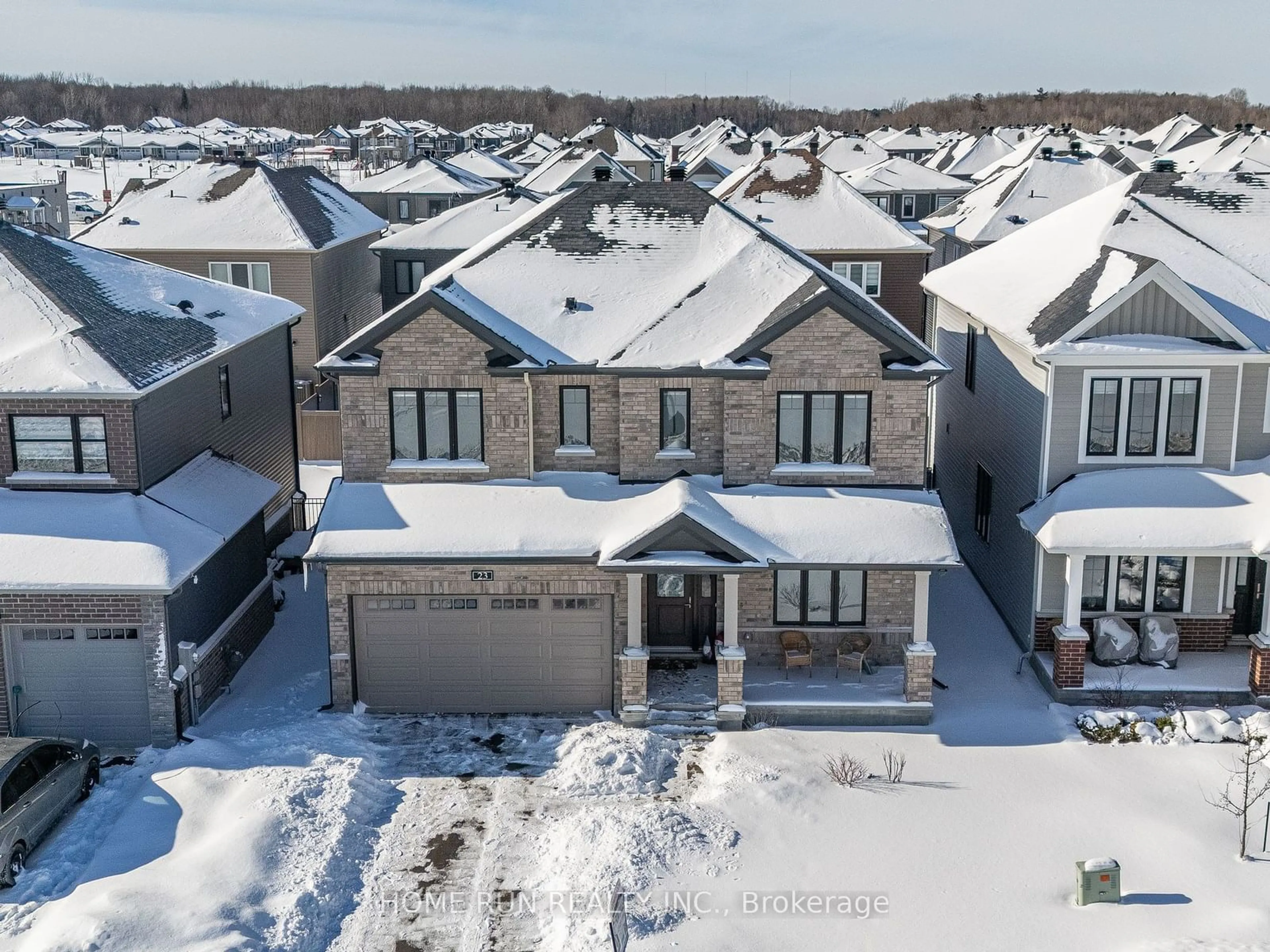 A pic from outside/outdoor area/front of a property/back of a property/a pic from drone, street for 23 Jetty Dr, Ottawa Ontario K4M 0N1