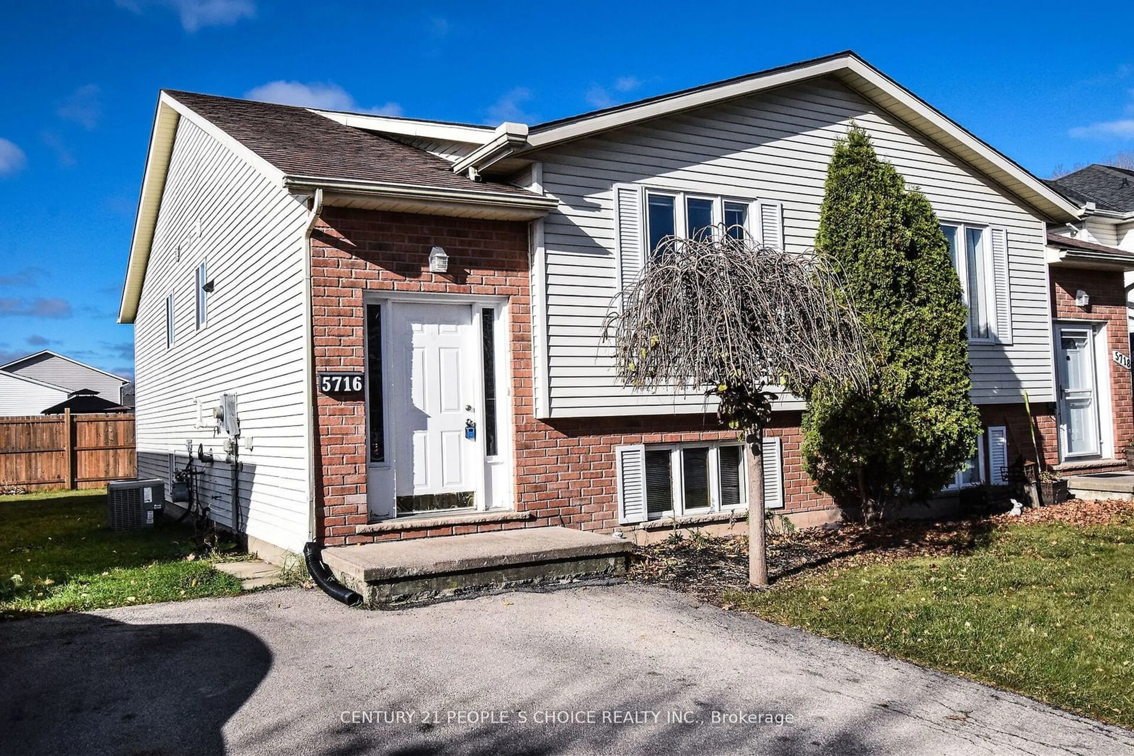 Home with brick exterior material, street for 5716 Deerbrook St, Niagara Falls Ontario L2G 7V6