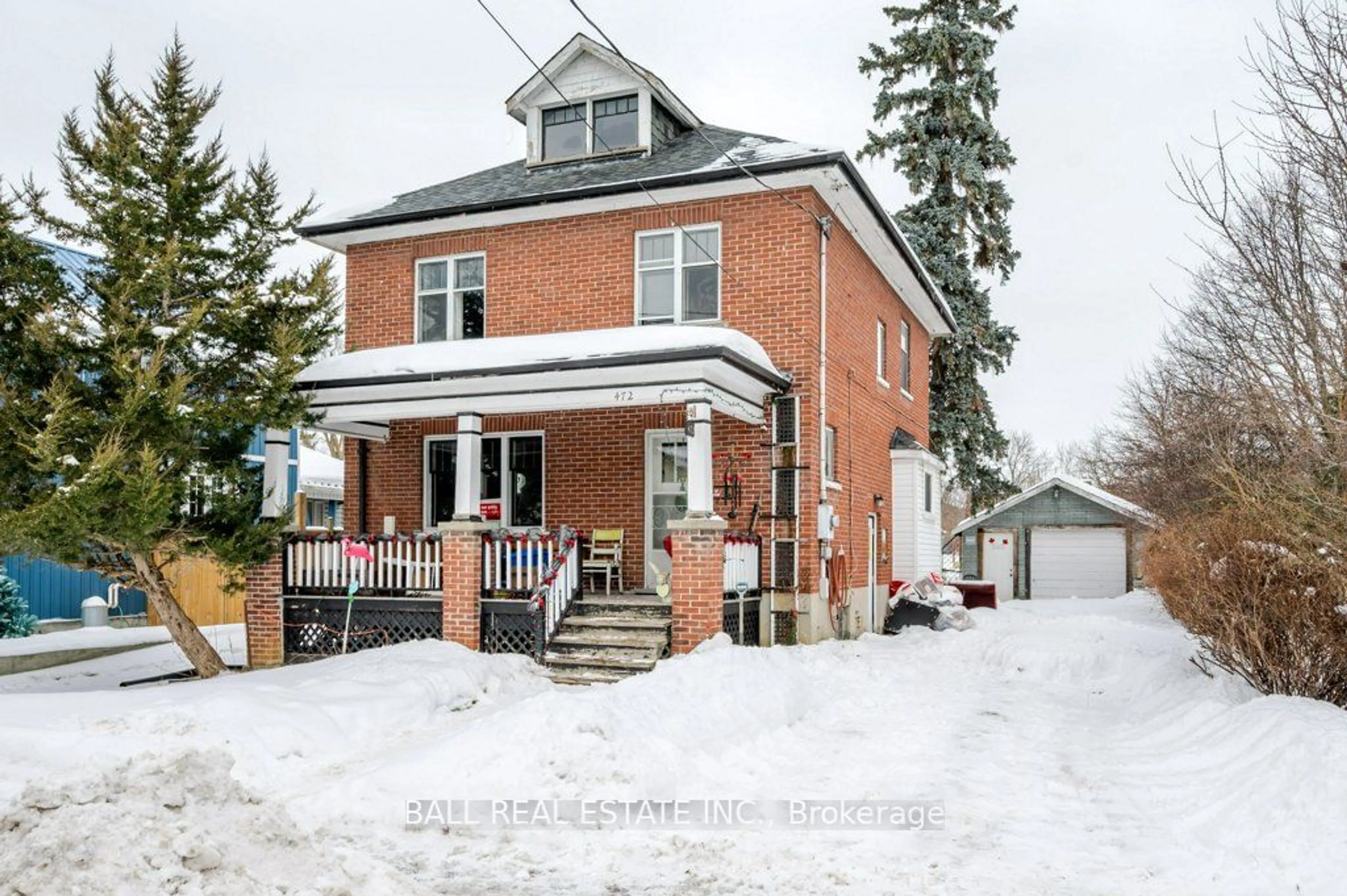 Home with brick exterior material, street for 472 Parnell St, Peterborough Ontario K9J 4J4