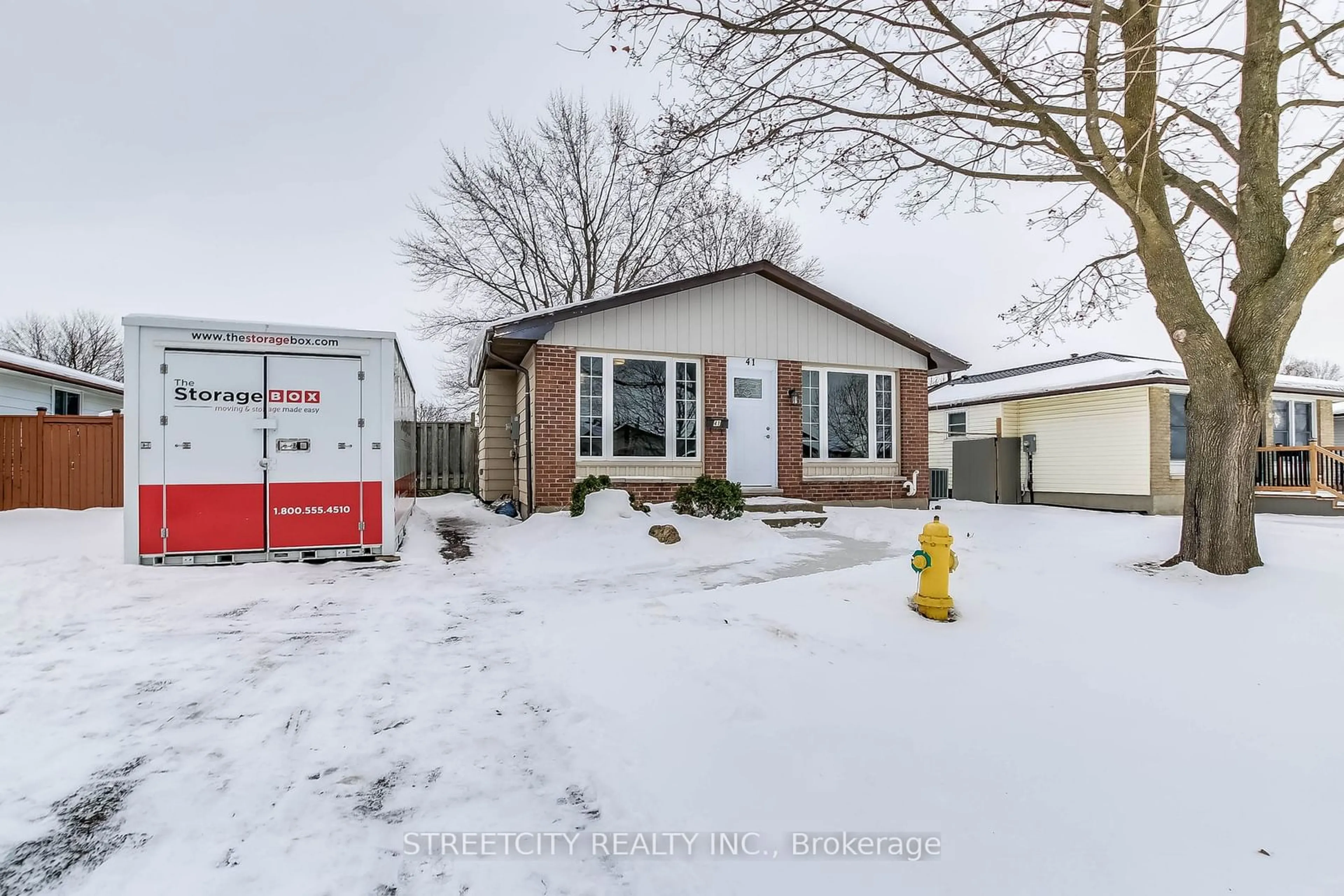 Unknown for 41 Fennell Cres, London Ontario N6E 2E2