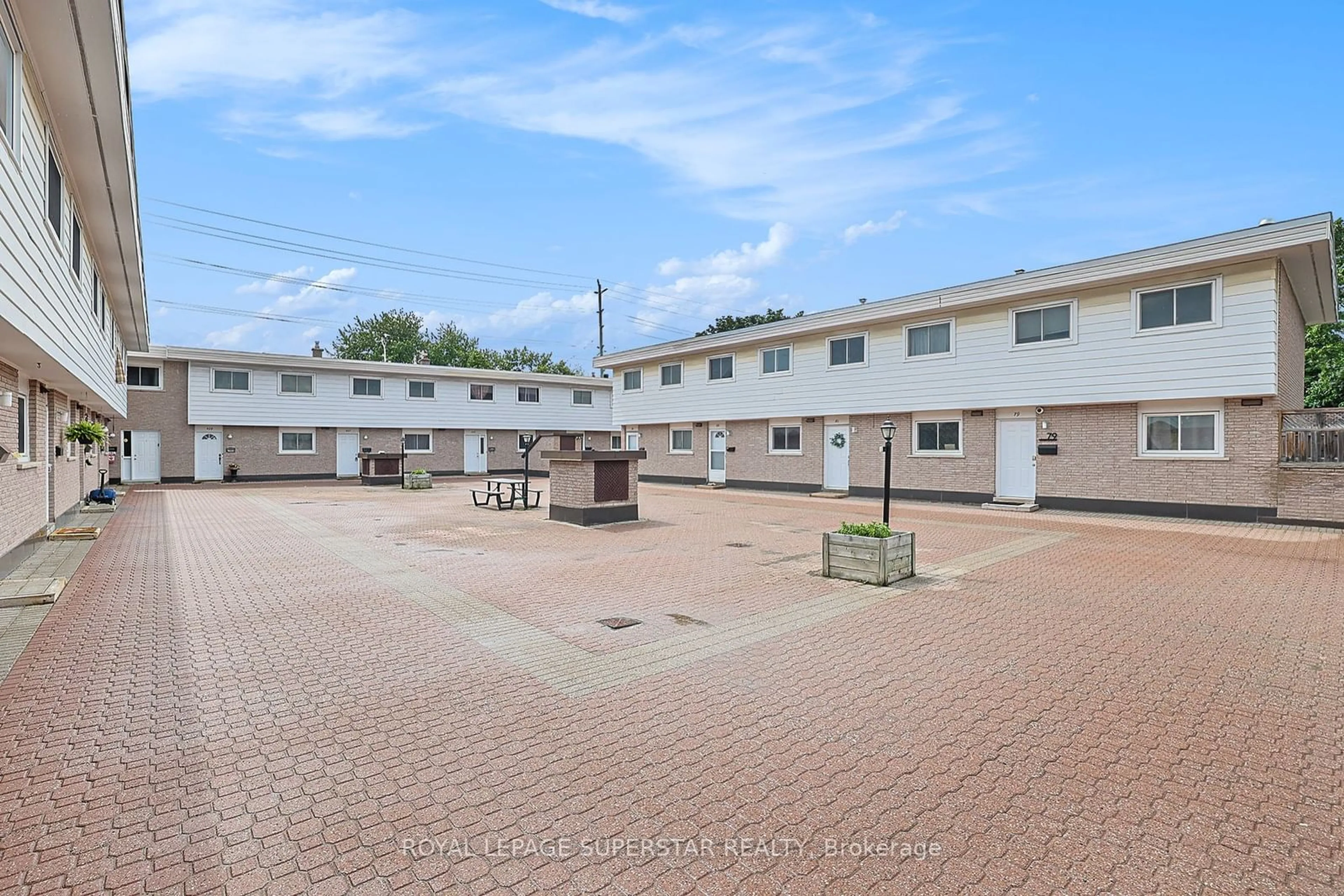 Patio, street for 427 Moodie Dr #25, Bells Corners and South to Fallowfield Ontario K2H 8A6