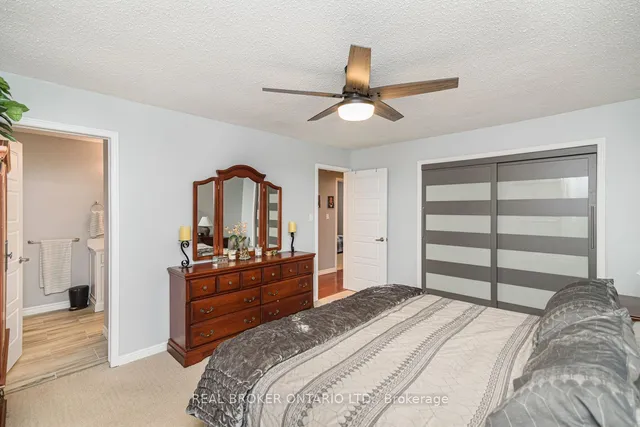 Additional property image - 647 Tomahawk Cres