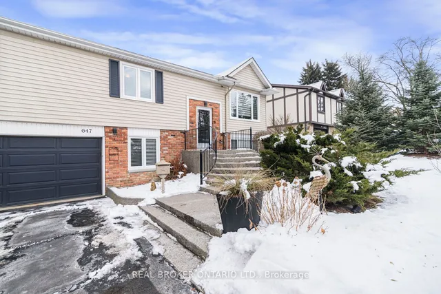 Additional property image - 647 Tomahawk Cres