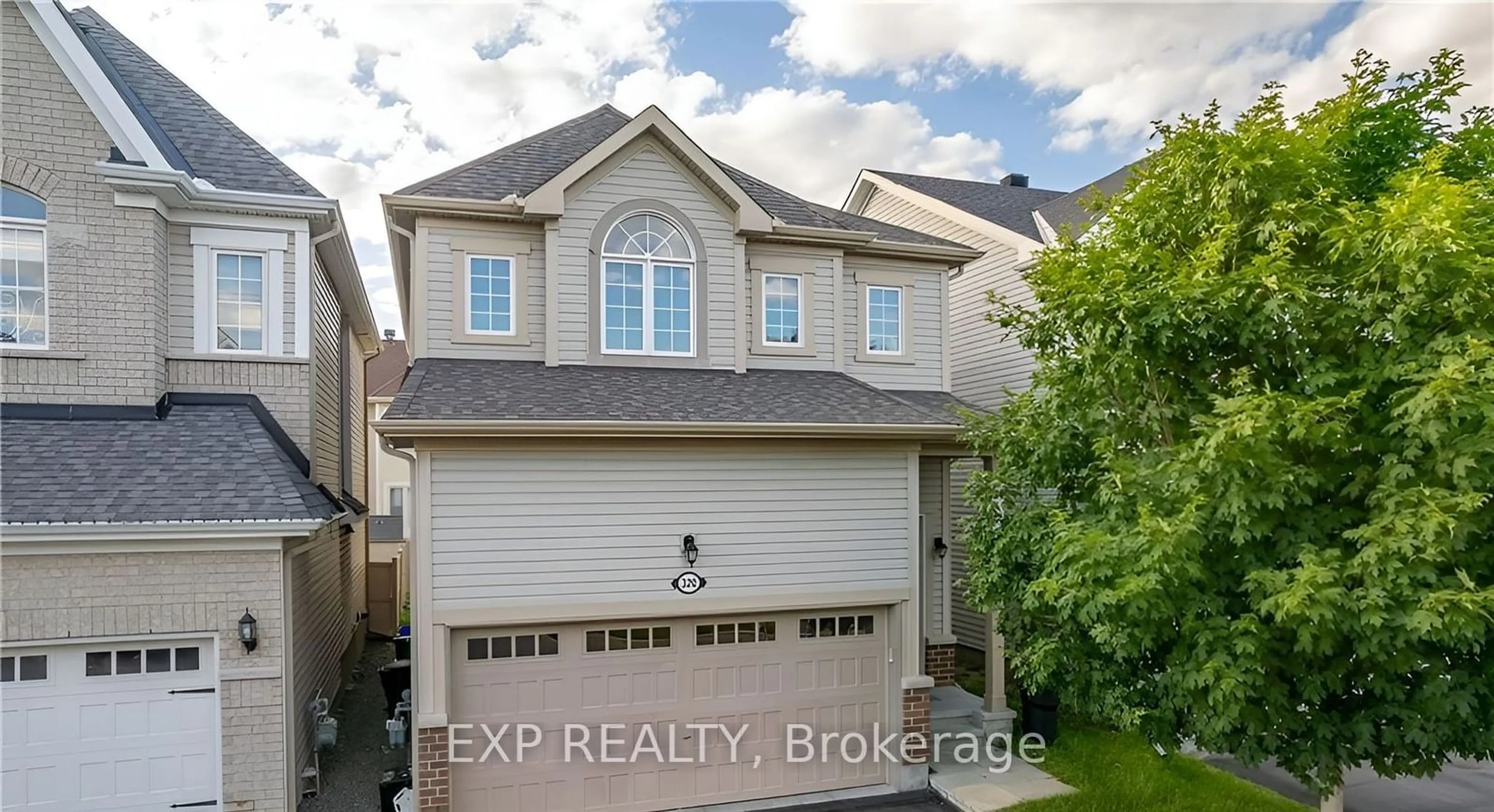 Unknown for 320 Autumnfield St, Kanata Ontario K2M 3A6