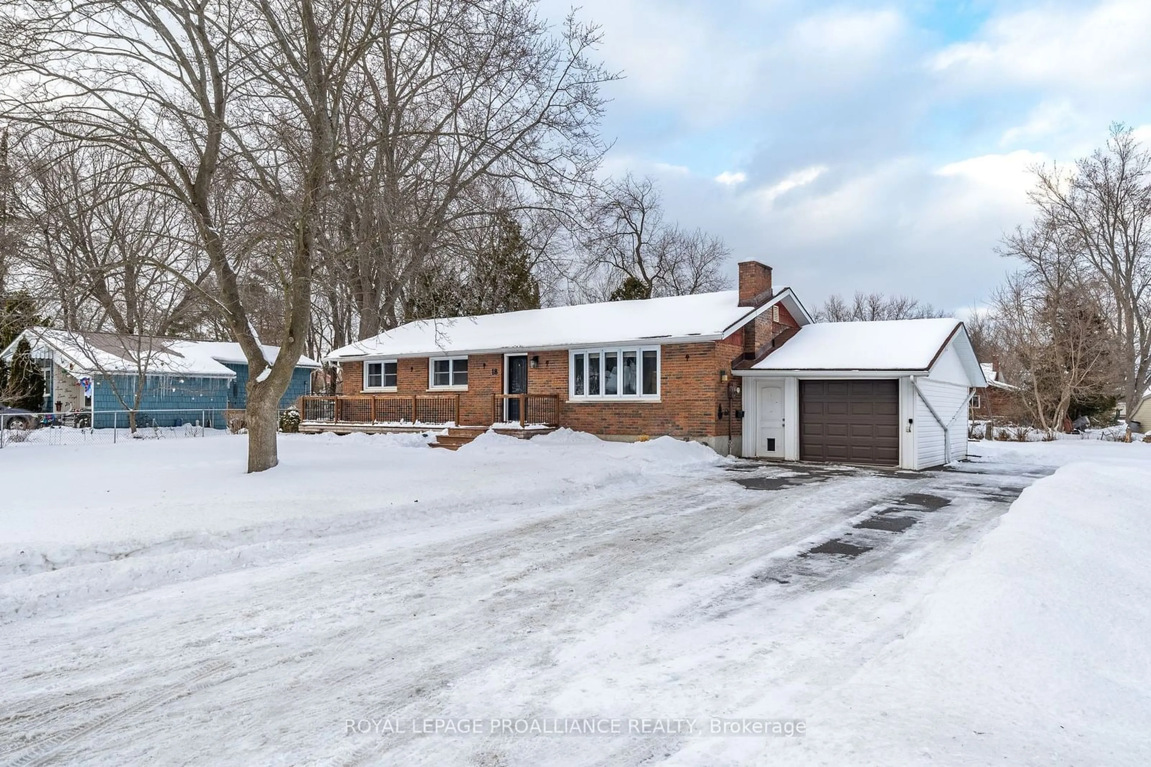 A pic from outside/outdoor area/front of a property/back of a property/a pic from drone, street for 18 Princess Dr, Quinte West Ontario K0K 1L0