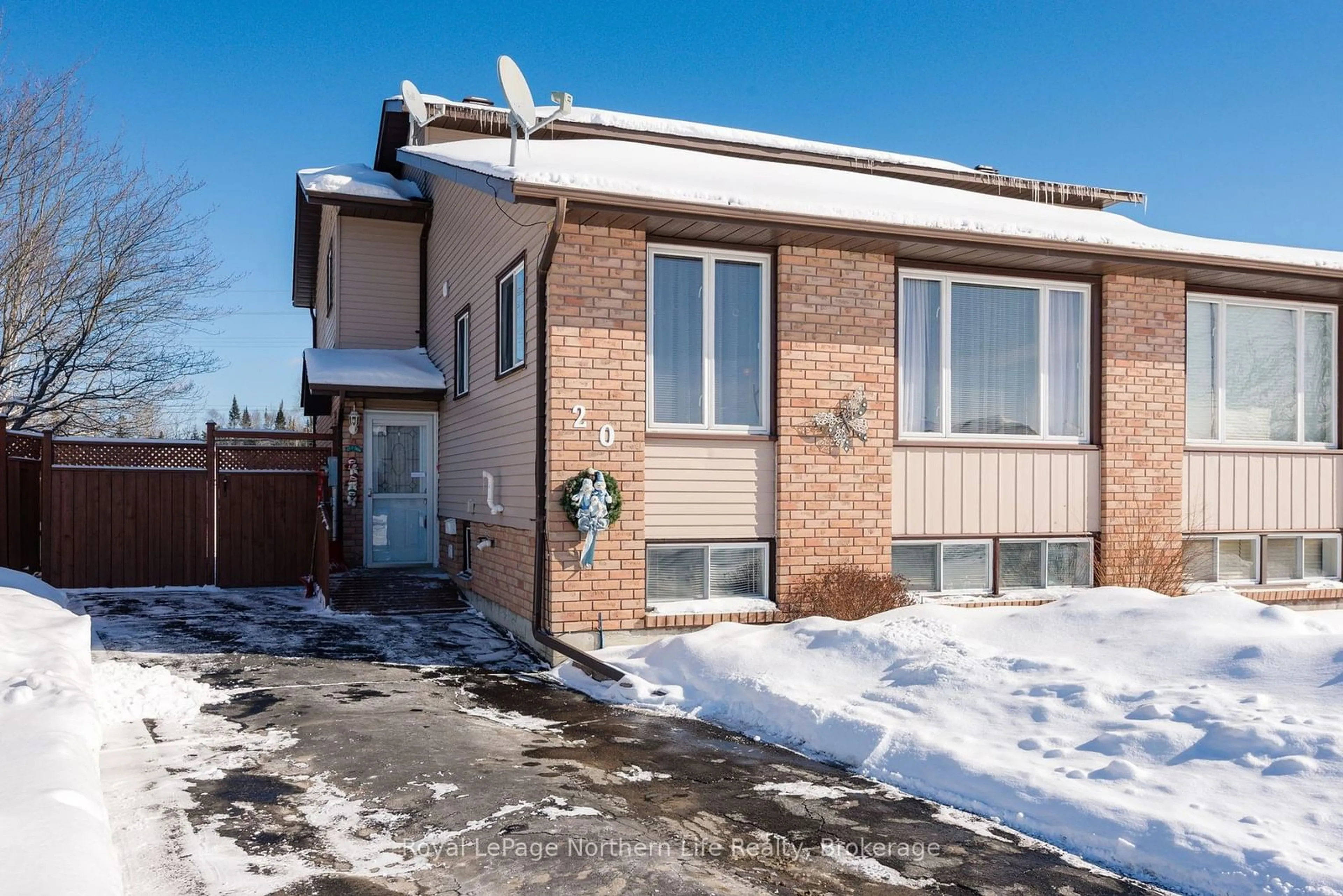 Home with brick exterior material, street for 20 Balmoral Cres, North Bay Ontario P1A 4H4