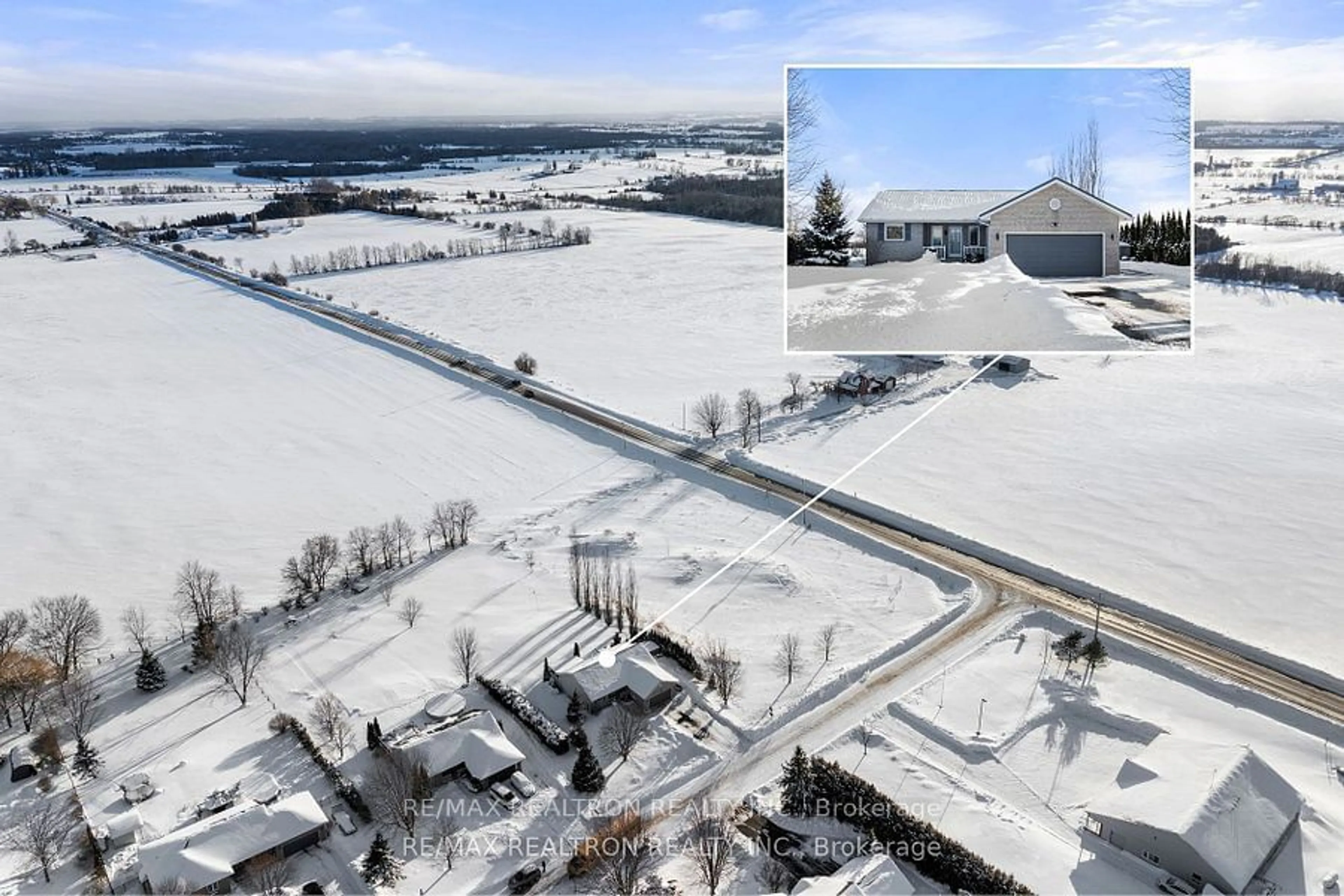 A pic from outside/outdoor area/front of a property/back of a property/a pic from drone, unknown for 6 Hallett Cres, Kawartha Lakes Ontario K0M 2C0