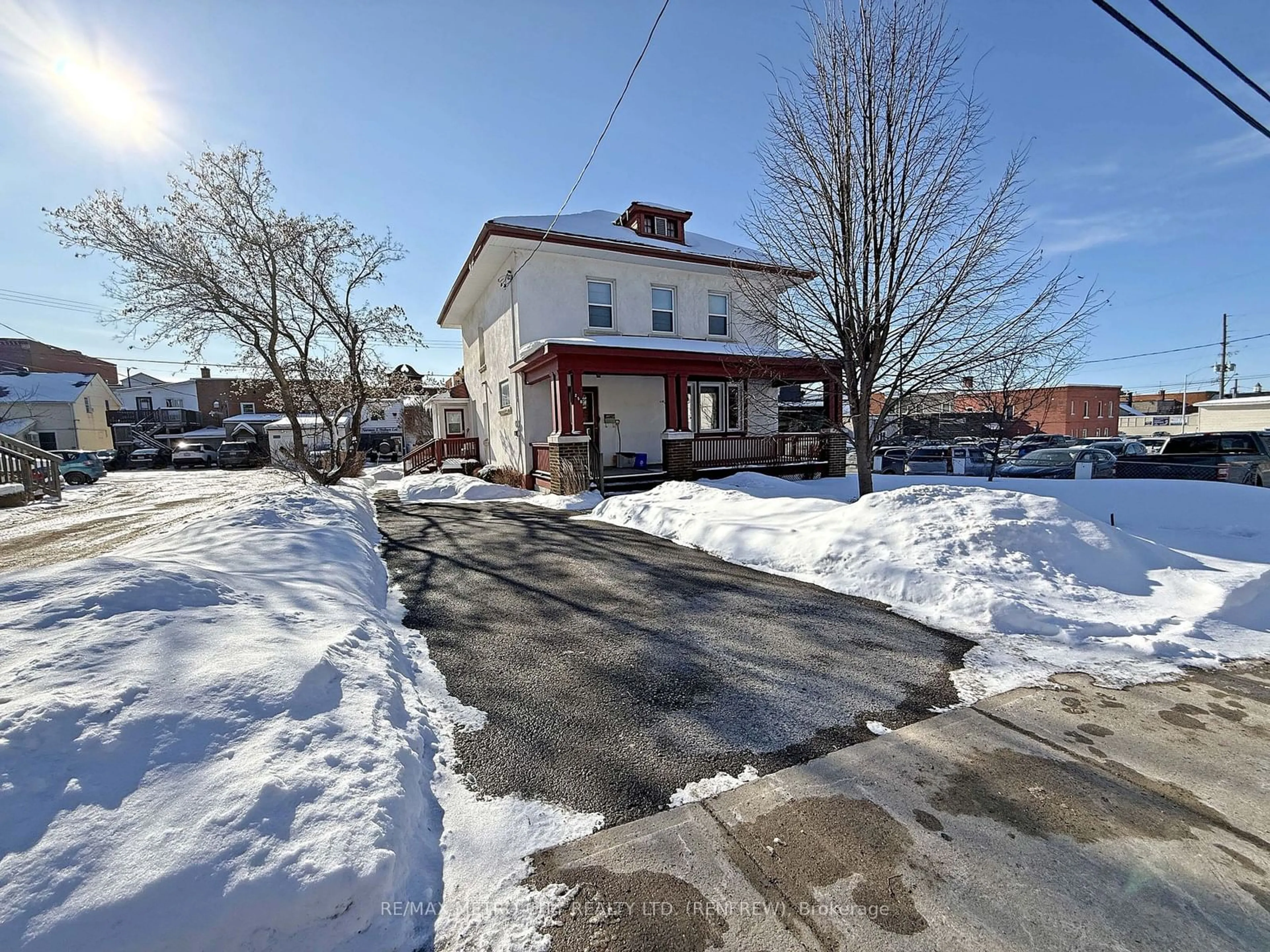 Unknown for 258 PLAUNT St, Renfrew Ontario K7V 1N1