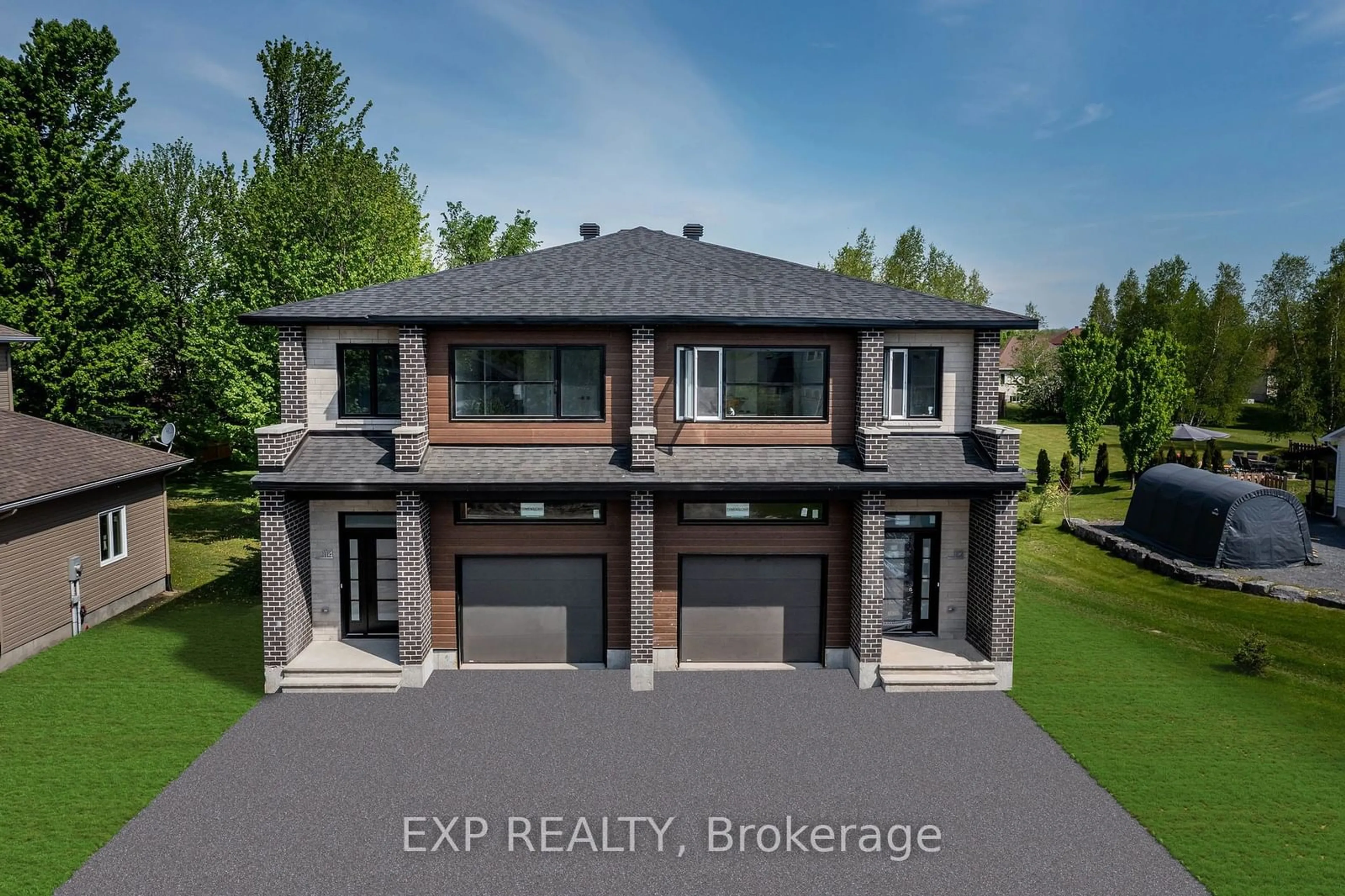 A pic from outside/outdoor area/front of a property/back of a property/a pic from drone, building for 291 Hazel Cres, The Nation Ontario K0A 2M0