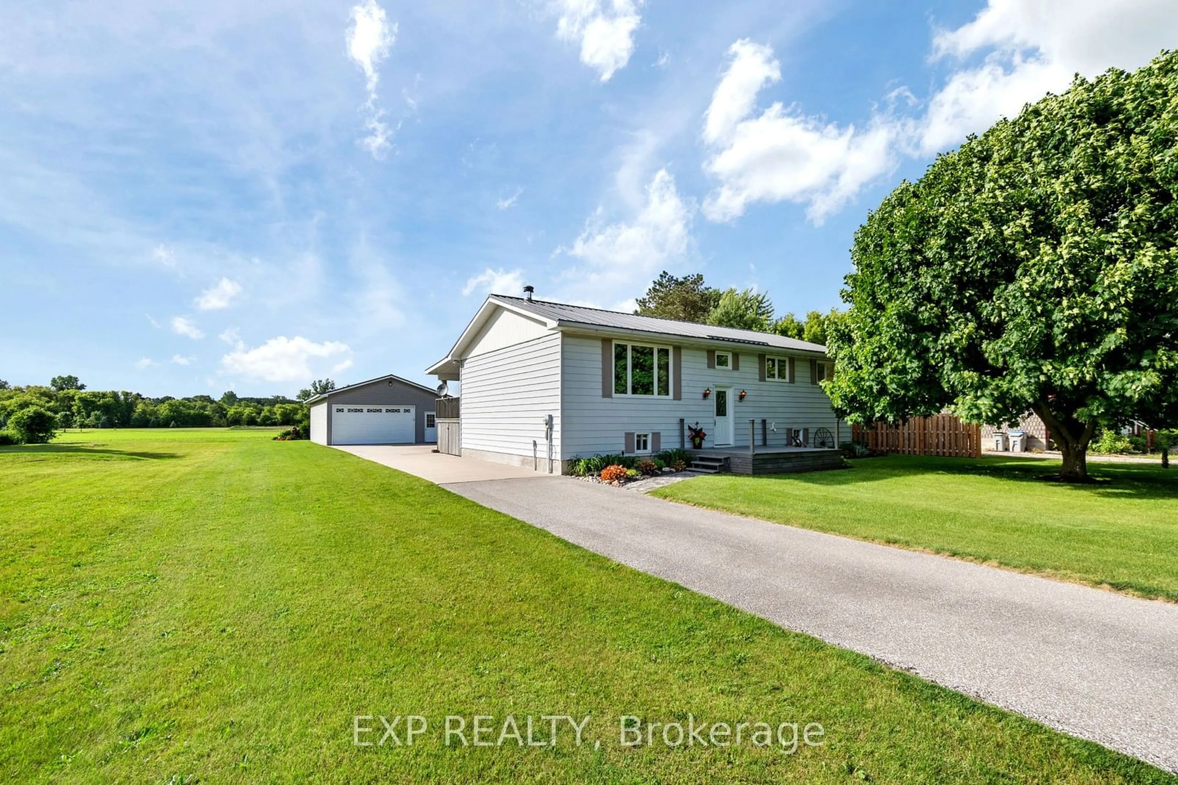 A pic from outside/outdoor area/front of a property/back of a property/a pic from drone, water/lake/river/ocean view for 8288 Burwell Rd, Lambton Shores Ontario N0M 1T0