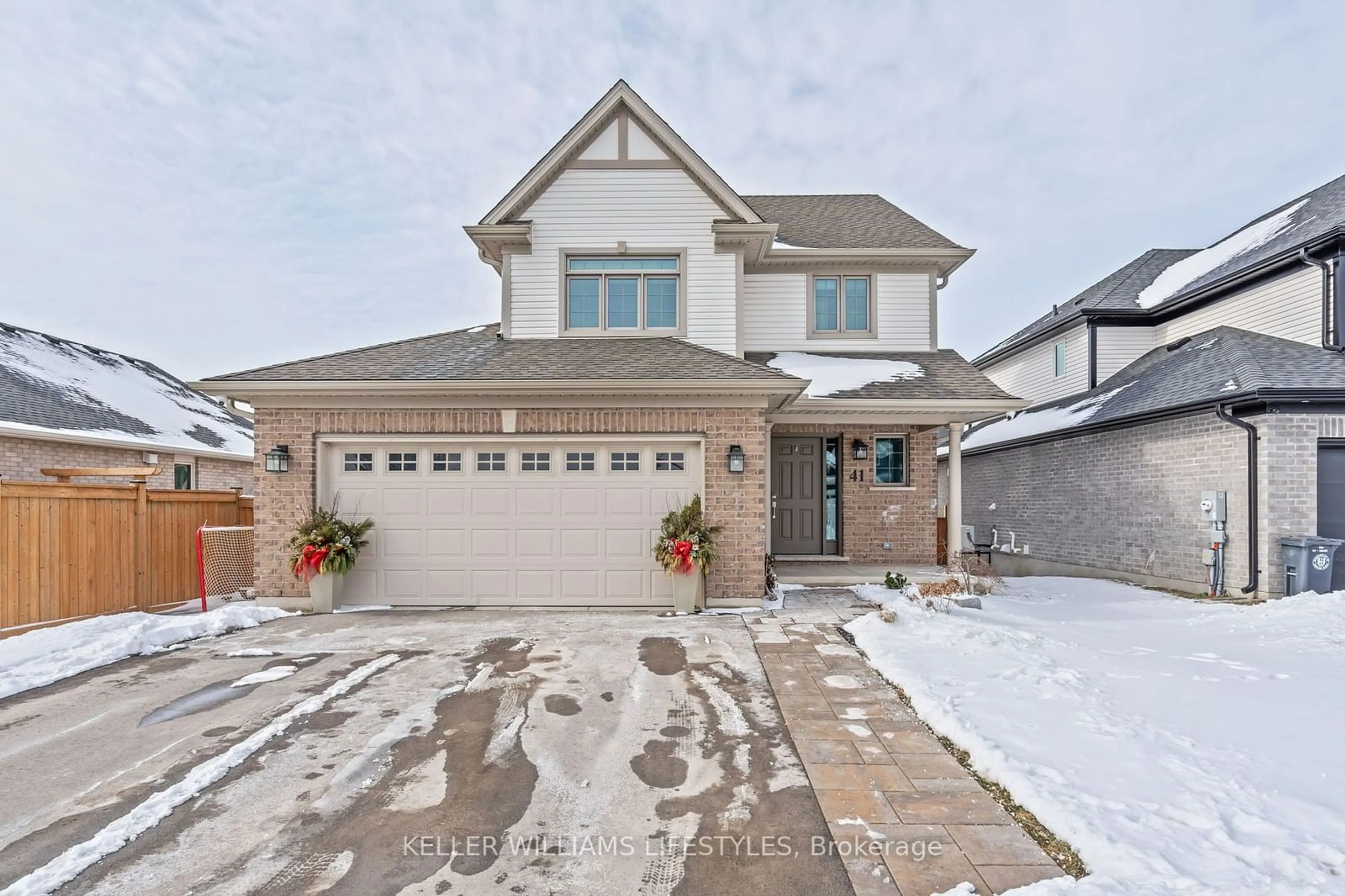 Home with brick exterior material, street for 41 White Tail Path, St. Thomas Ontario N5R 0M8