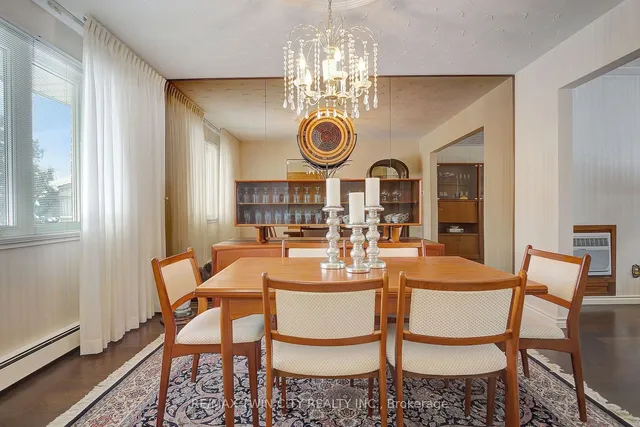 Additional property image - 28 Upper Canada Pl