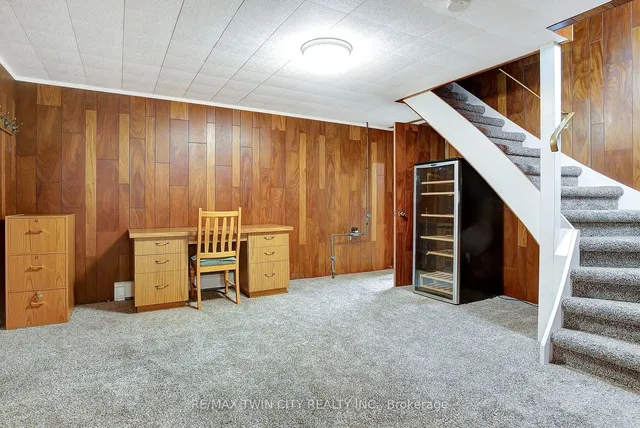 Additional property image - 28 Upper Canada Pl