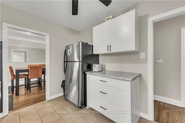 Additional property image - 39 Bland Ave