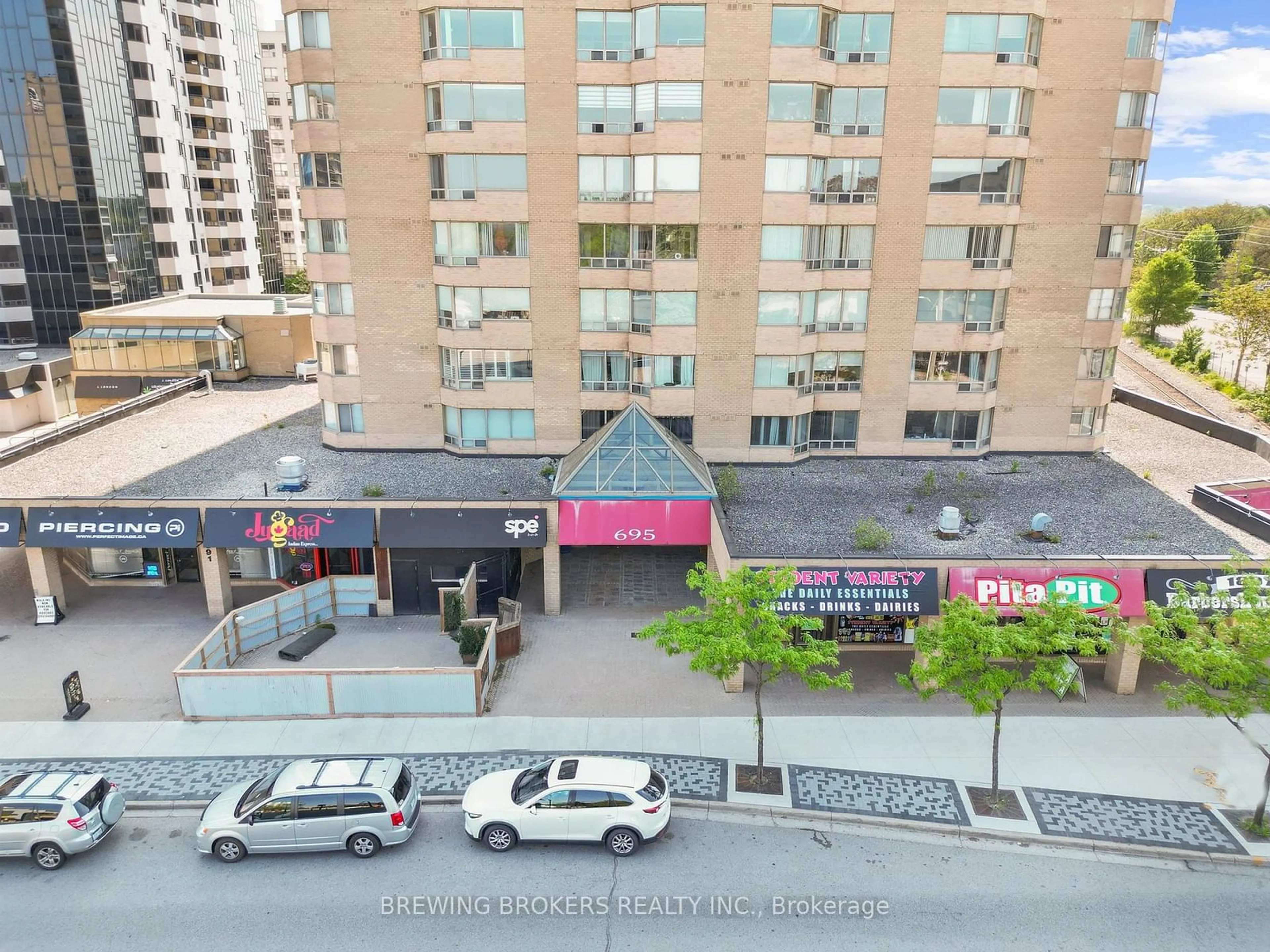 A pic from outside/outdoor area/front of a property/back of a property/a pic from drone, city buildings view from balcony for 695 Richmond St #1501, London Ontario N6A 5M6