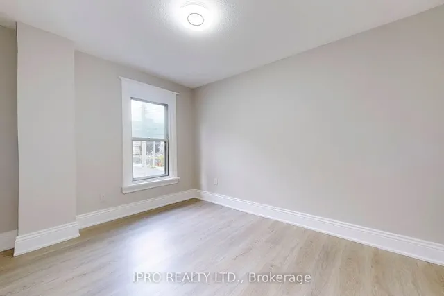 Additional property image - 521 Hughson St