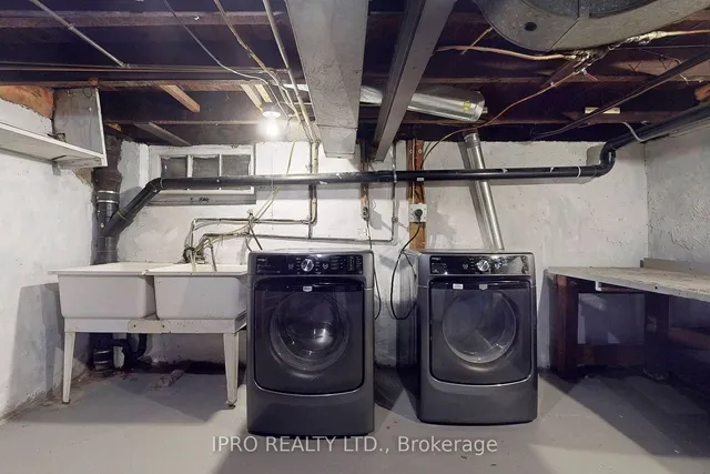 Additional property image - 521 Hughson St