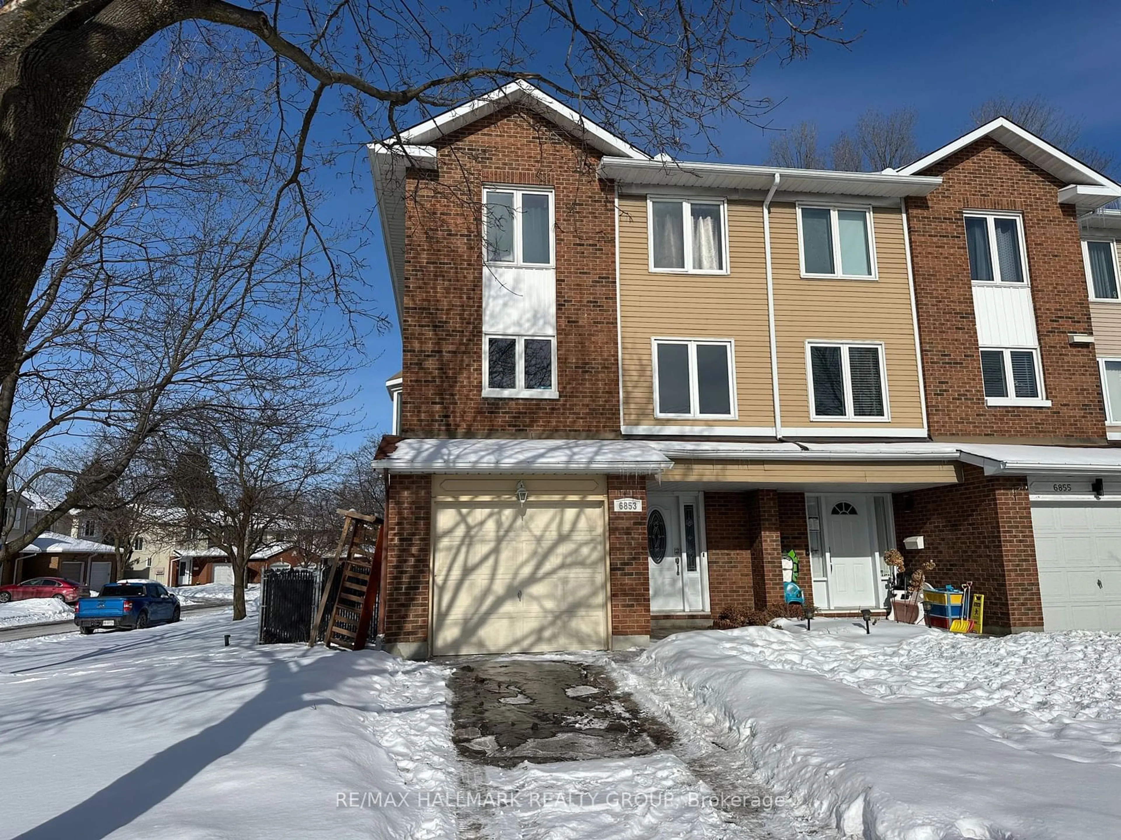 Home with brick exterior material, street for 6853 DU BOIS Ave, Orleans - Convent Glen and Area Ontario K1C 5K4