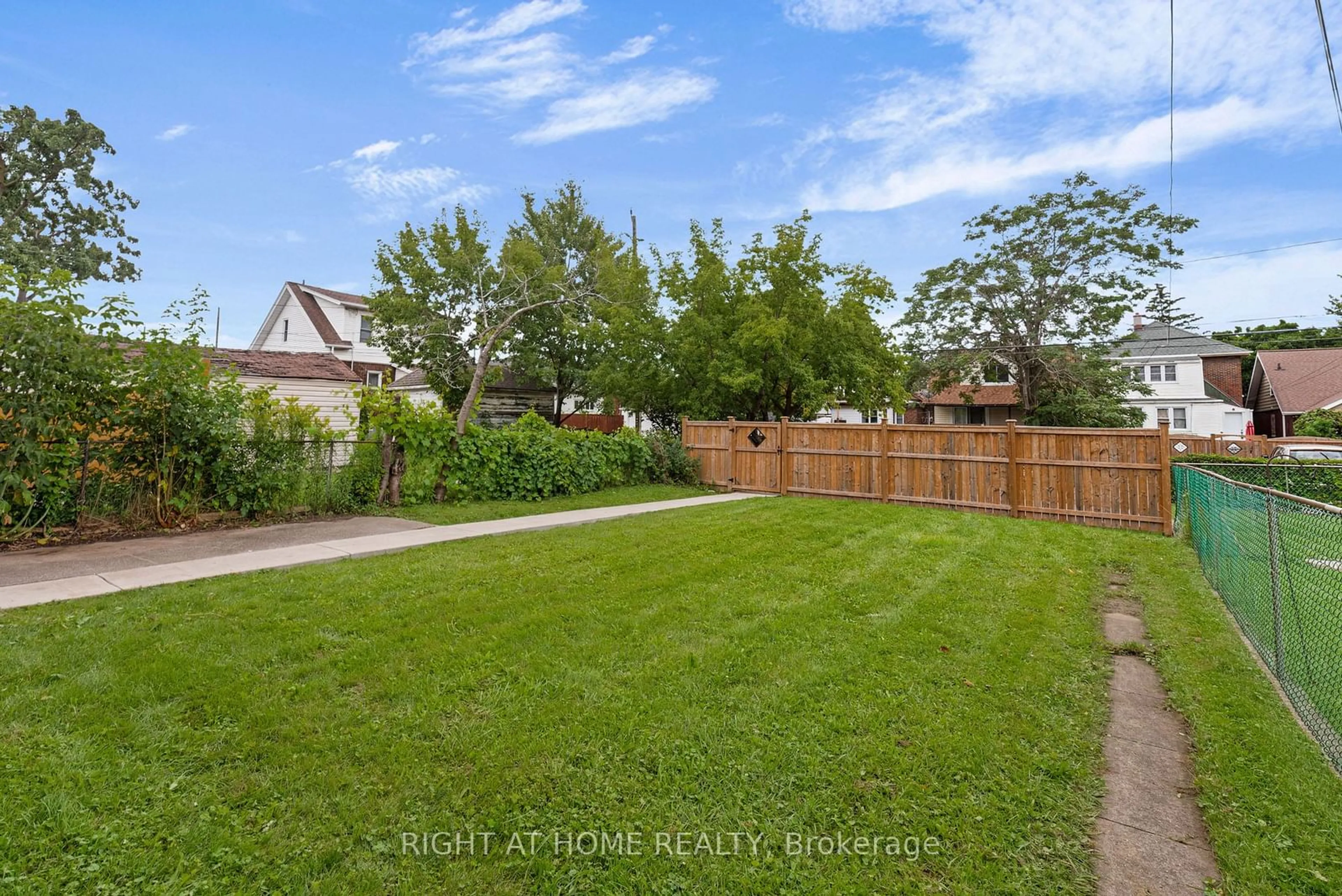 A pic from outside/outdoor area/front of a property/back of a property/a pic from drone, street for 1379 - 1381 Pierre Ave, Windsor Ontario N8X 4P2