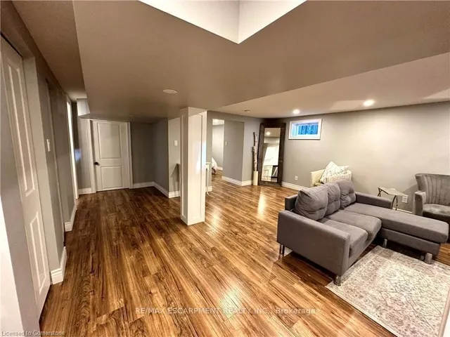 Additional property image - 312 East 45th St
