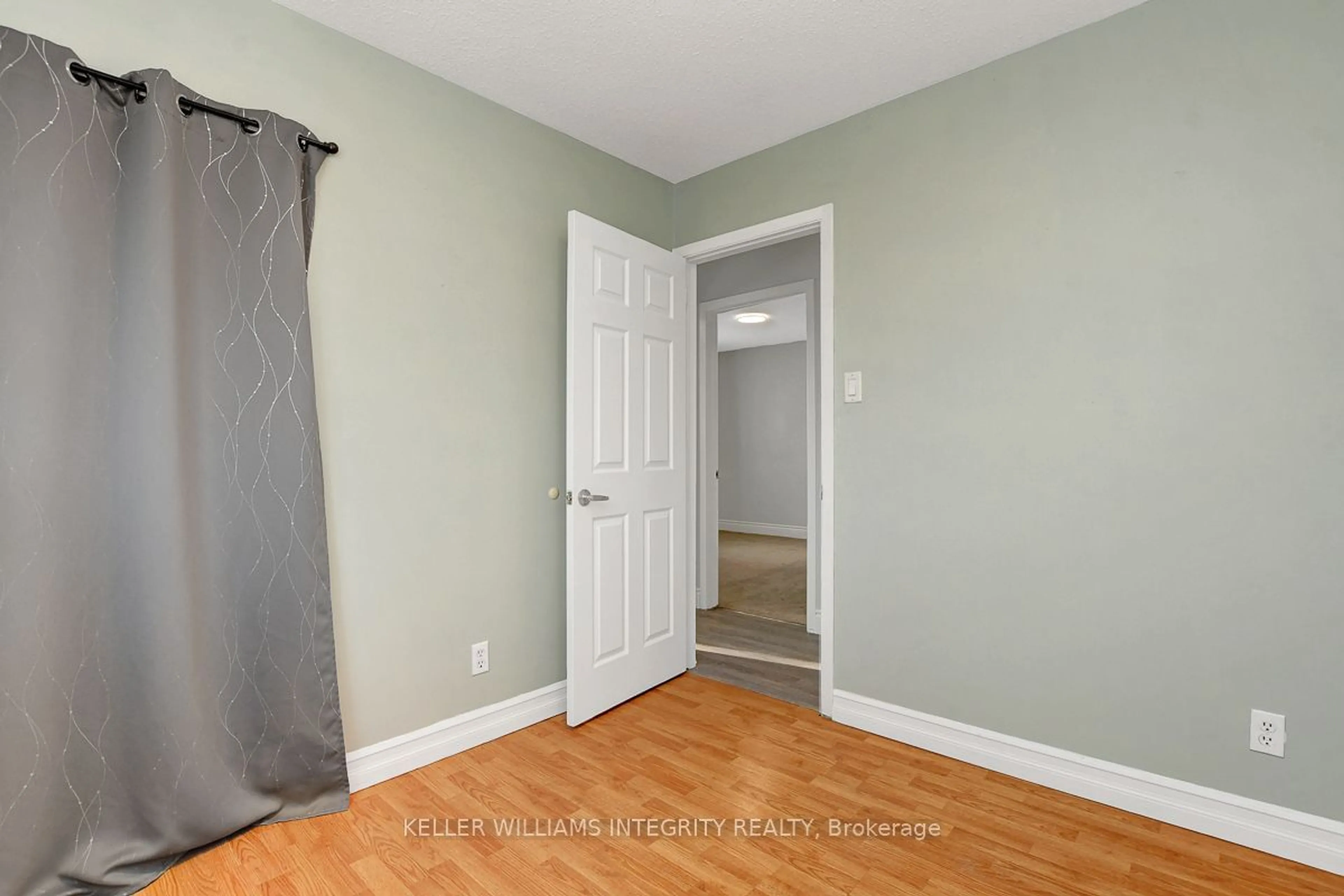 A pic of a room for 79 Morton Dr, Kanata Ontario K2L 1W9