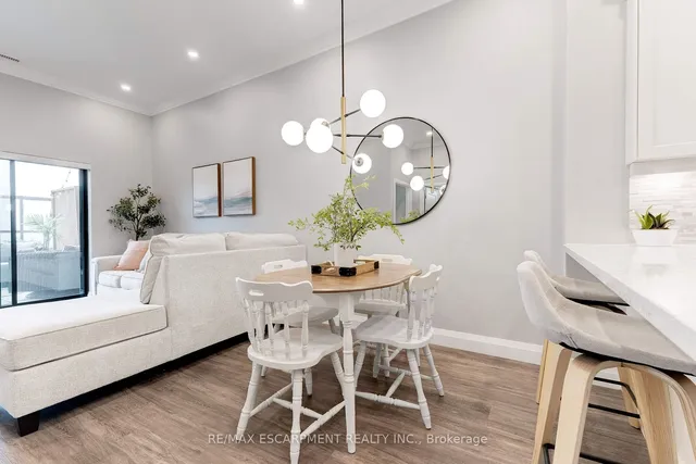 Additional property image - 30 HAMILTON St Unit 108