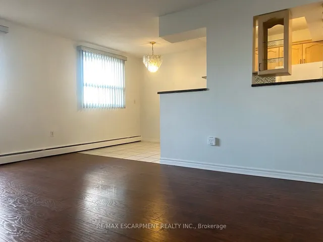Additional property image - 851 Queenston Rd Unit 607