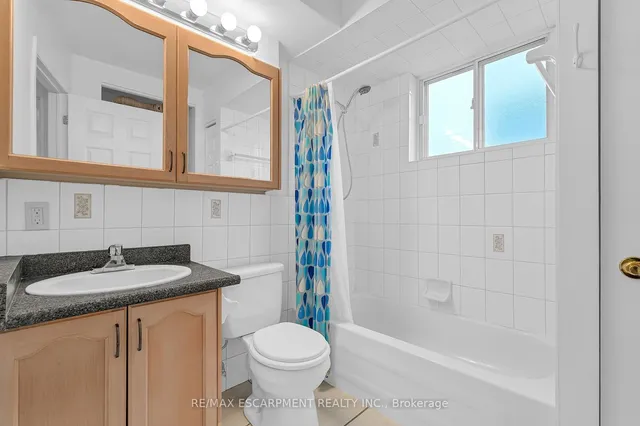 Additional property image - 851 Queenston Rd Unit 607