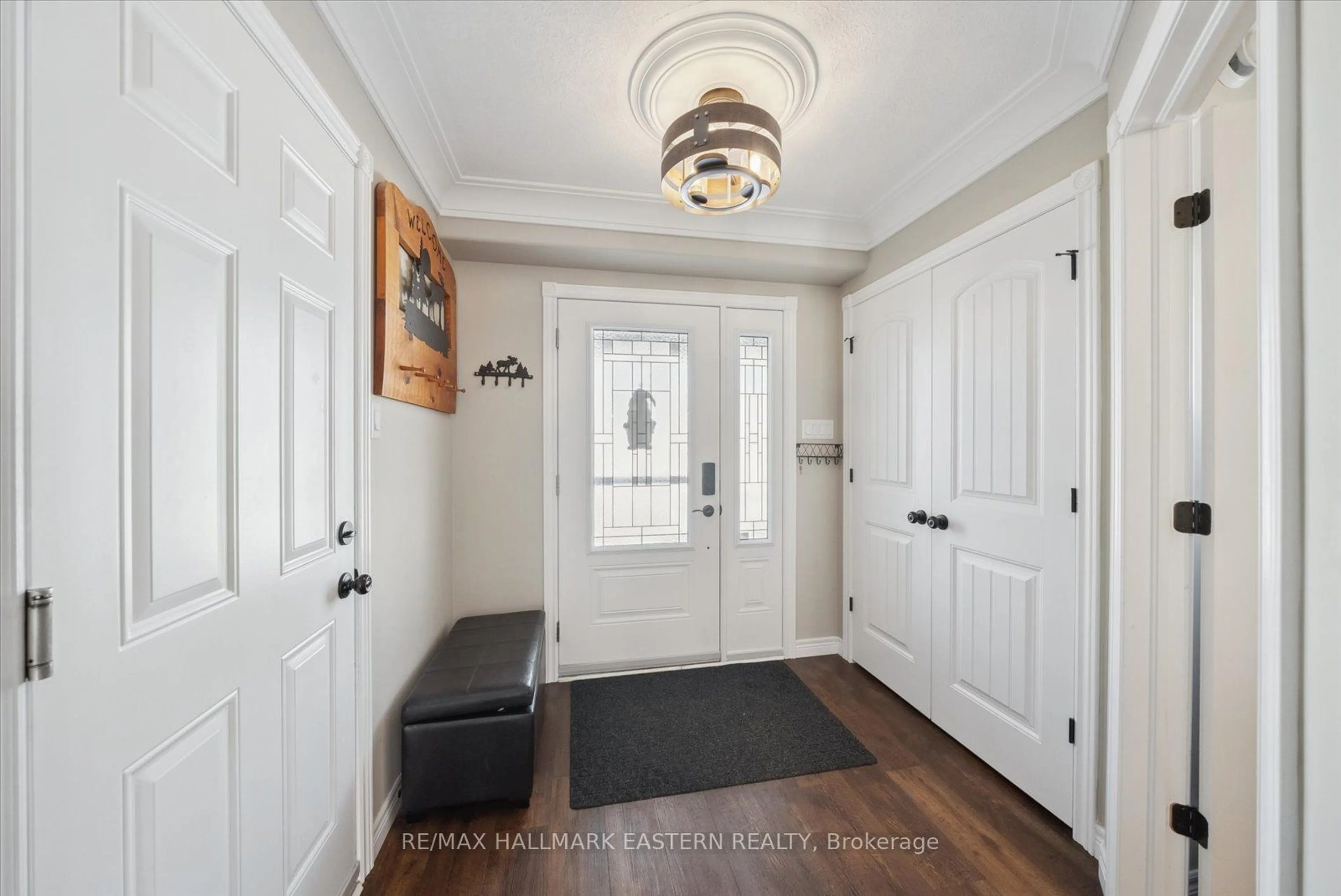 Indoor entryway for 72 Darrell Drain Cres, Asphodel-Norwood Ontario K0L 2V0