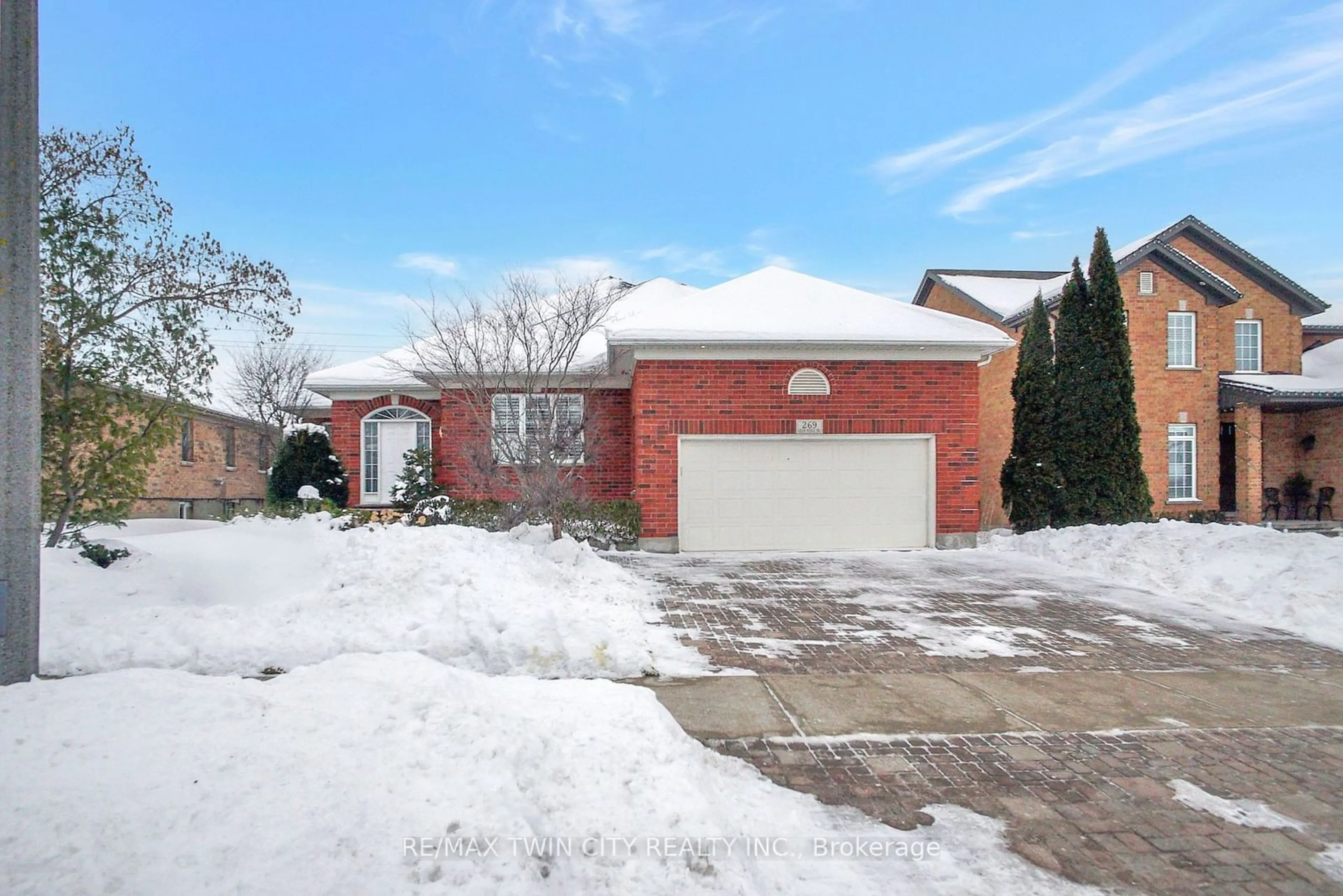 Home with brick exterior material, street for 269 Deer Ridge Dr, Kitchener Ontario N2P 2K6