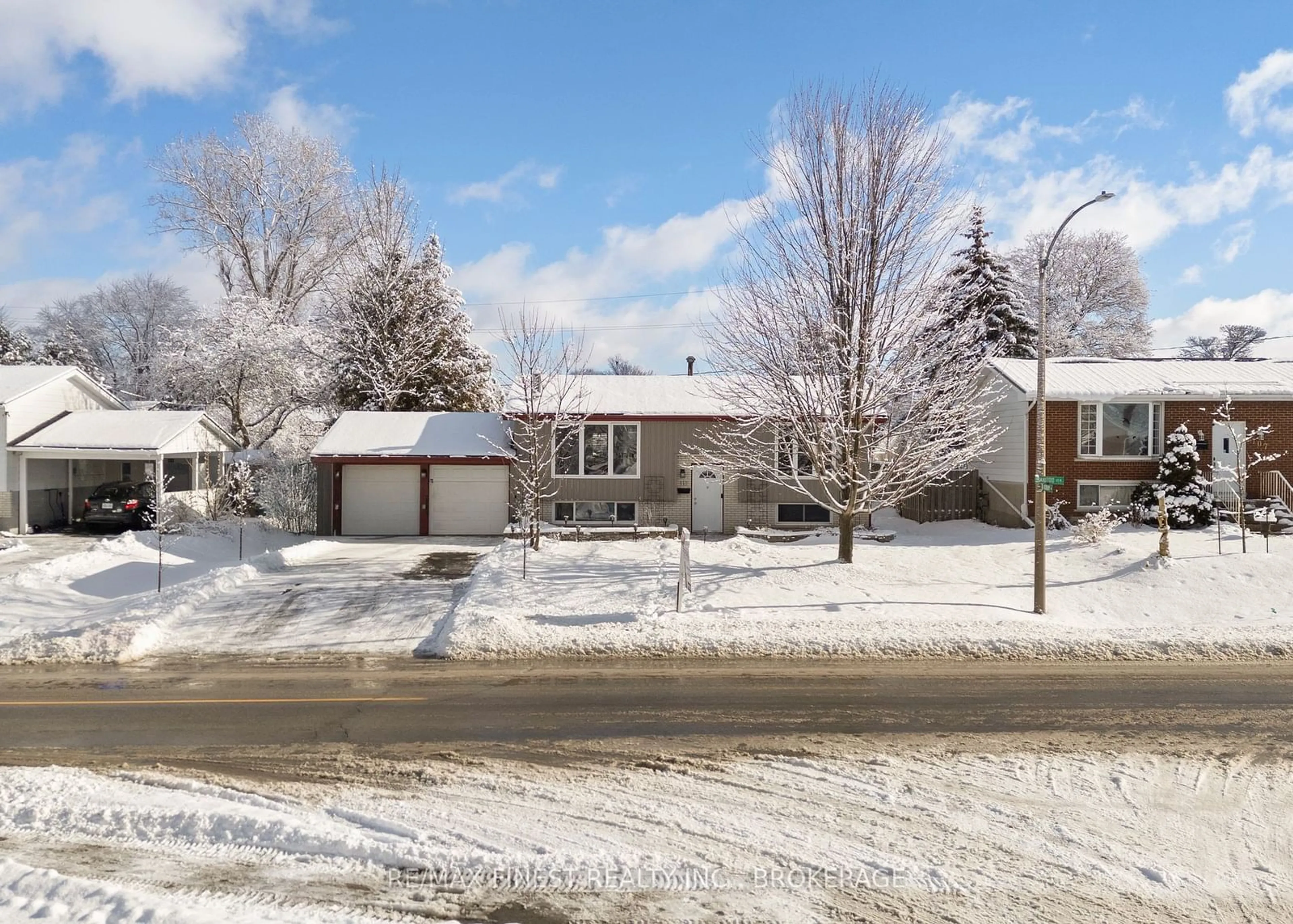 A pic from outside/outdoor area/front of a property/back of a property/a pic from drone, street for 111 Manitou Cres, Loyalist Ontario K7N 1C1