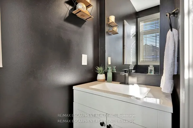 Additional property image - 158 Greti Dr