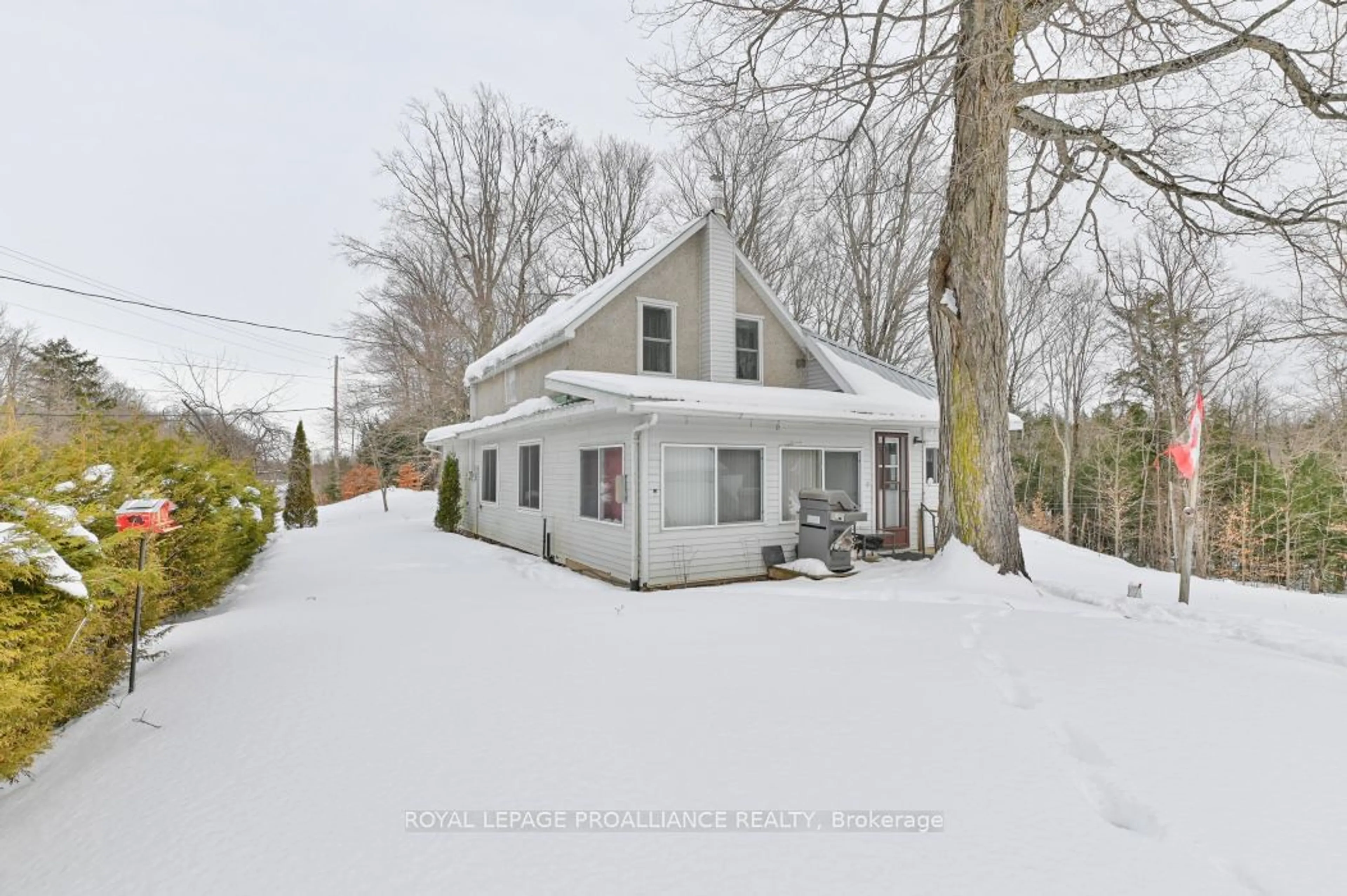 A pic from outside/outdoor area/front of a property/back of a property/a pic from drone, street for 5014 Road 506, North Frontenac Ontario K0H 1K0