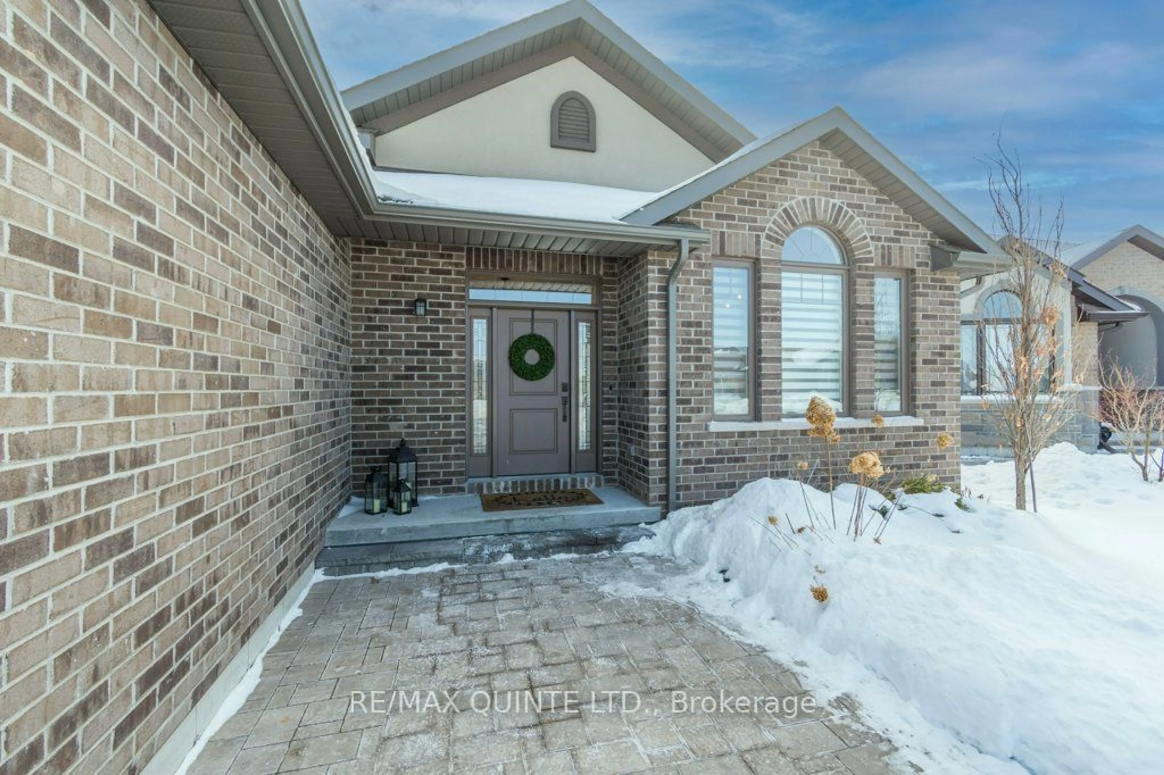 Home with brick exterior material, street for 41 Covington Cres, Belleville Ontario K8N 0K9