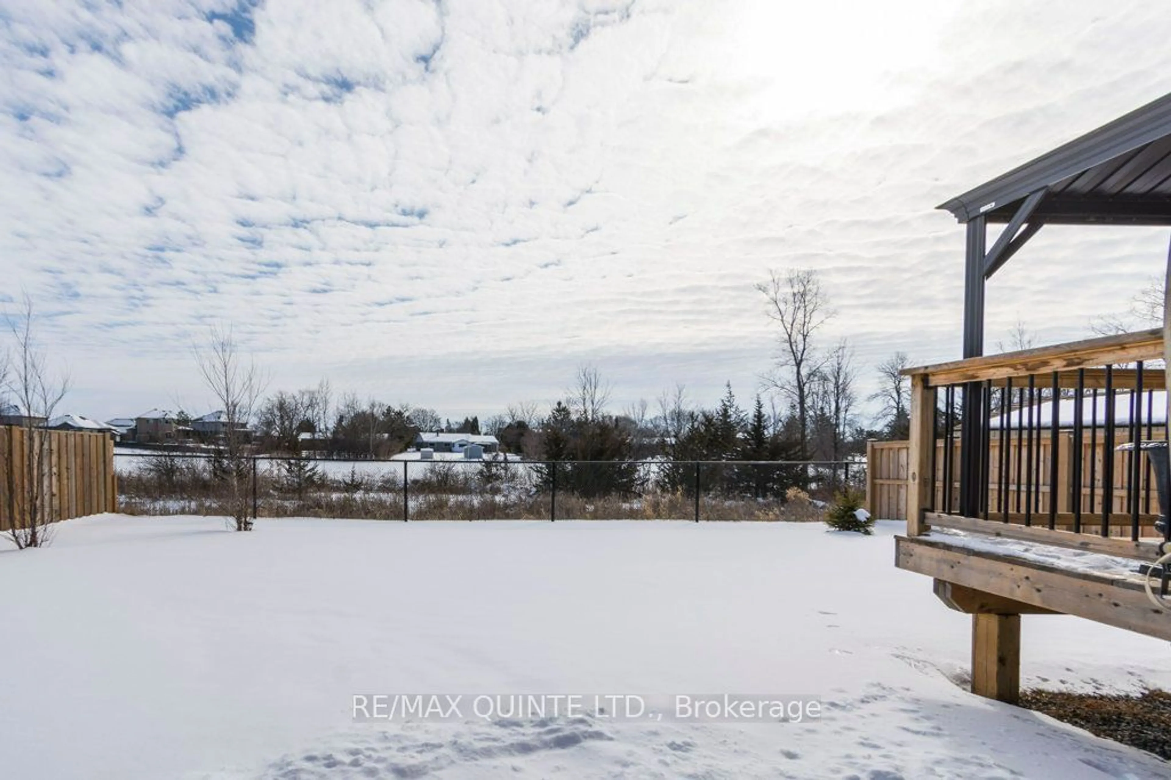 A pic from outside/outdoor area/front of a property/back of a property/a pic from drone, water/lake/river/ocean view for 41 Covington Cres, Belleville Ontario K8N 0K9