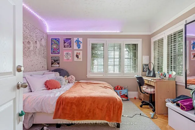 Additional property image - 4 Forsyth Ave