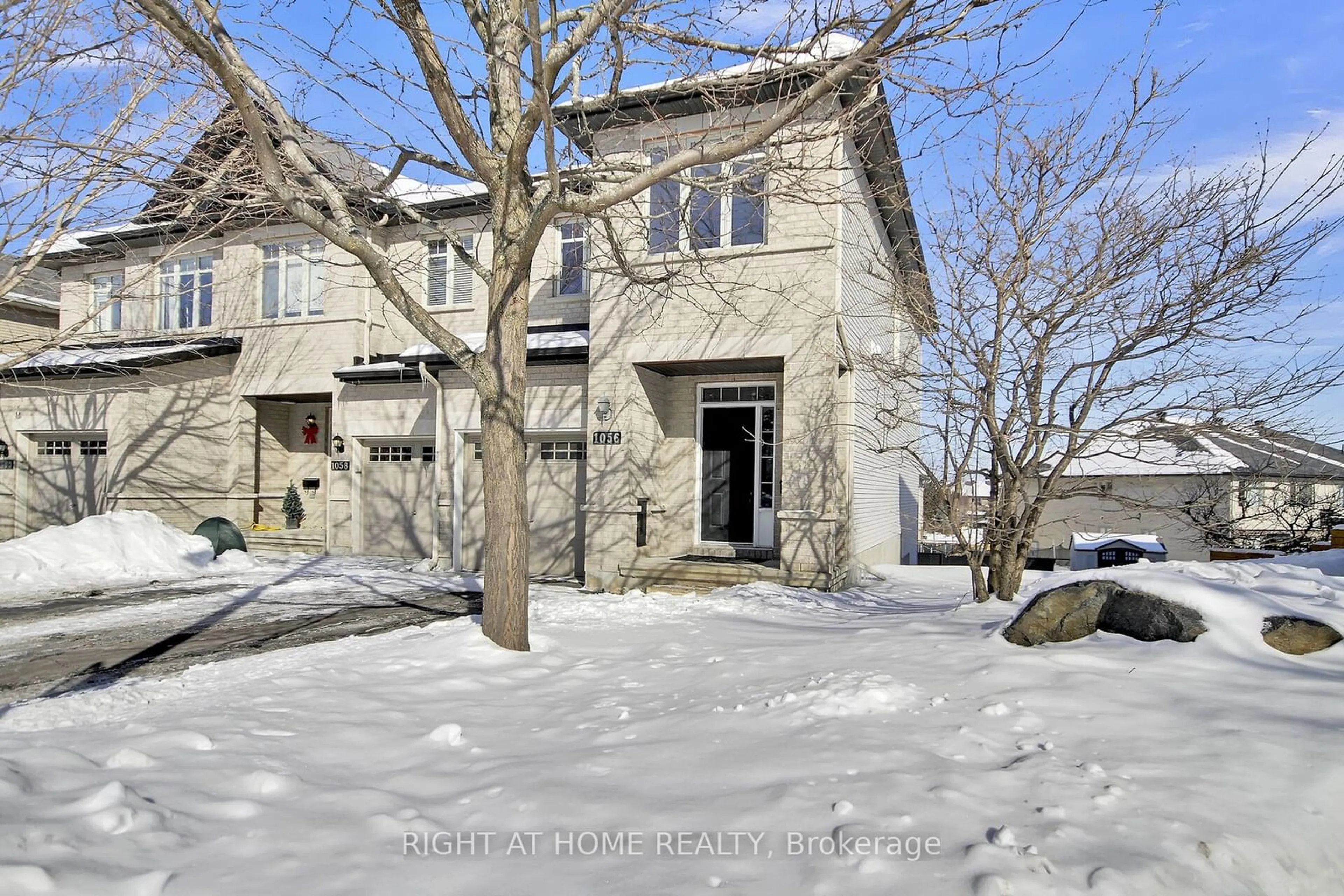 Unknown for 1056 Ottenbrite Cres, Kanata Ontario K2T 0G1