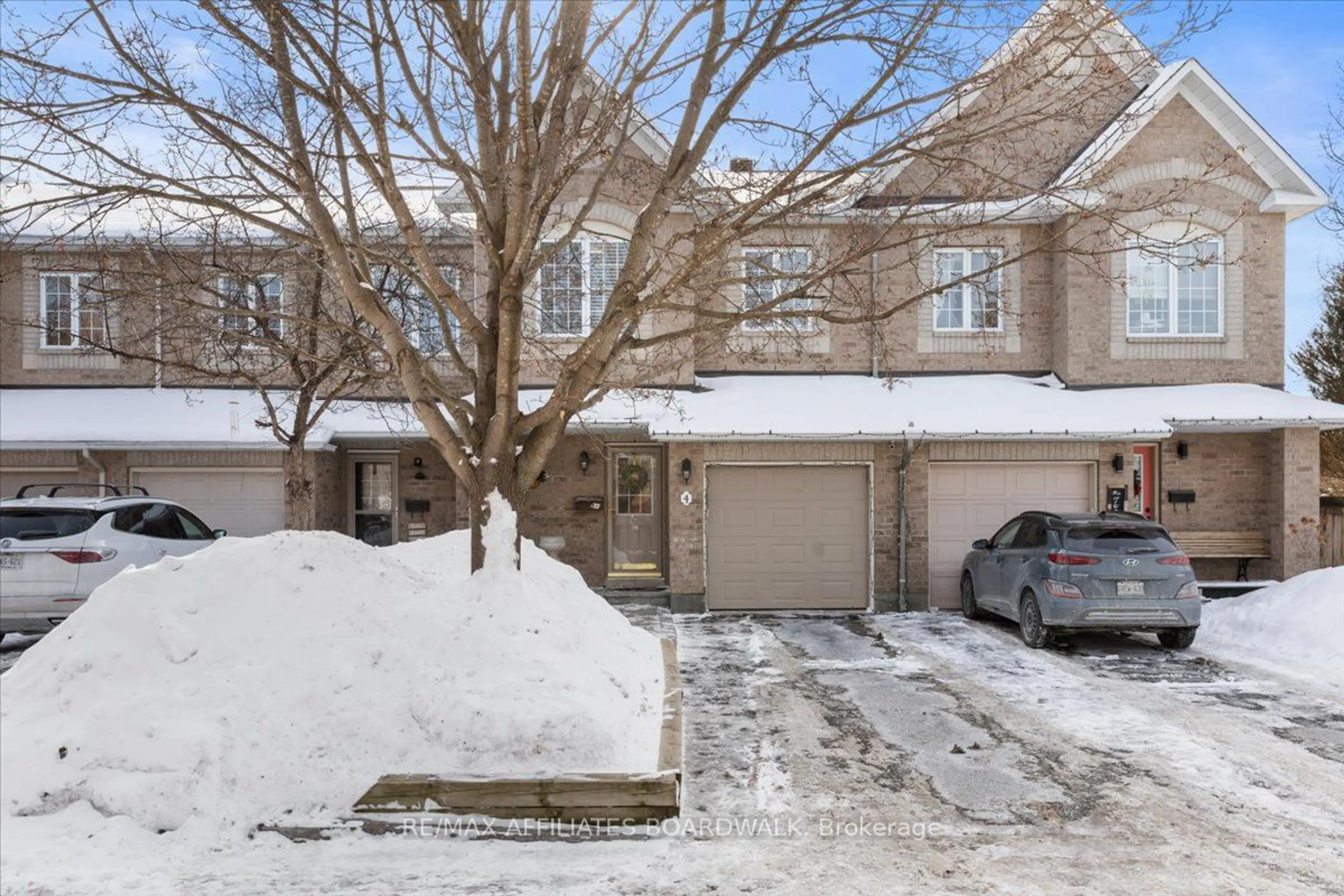 A pic from outside/outdoor area/front of a property/back of a property/a pic from drone, street for 4 Landover Cres, Kanata Ontario K2M 2W2