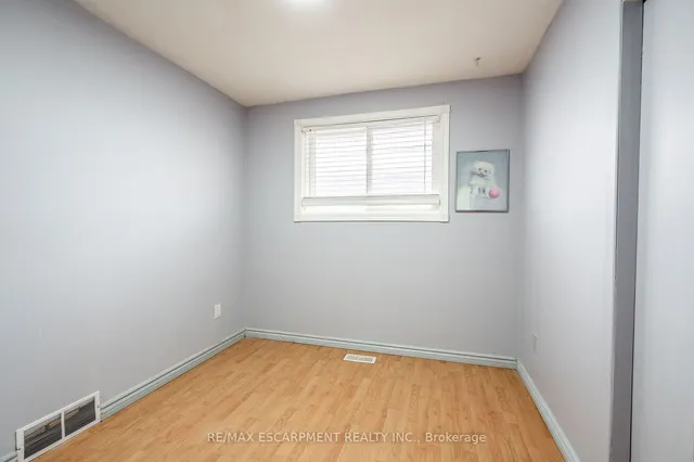 Additional property image - 19 Winthrop Pl