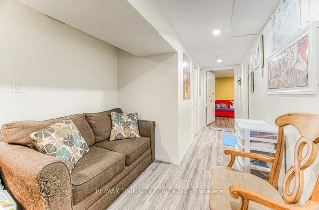 Additional property image - 52 Montcalm Dr Unit 7