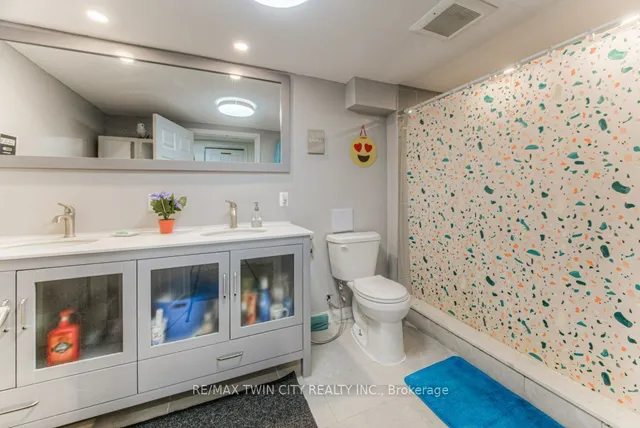Additional property image - 52 Montcalm Dr Unit 7