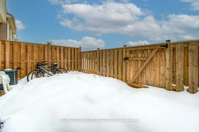 Additional property image - 52 Montcalm Dr Unit 7
