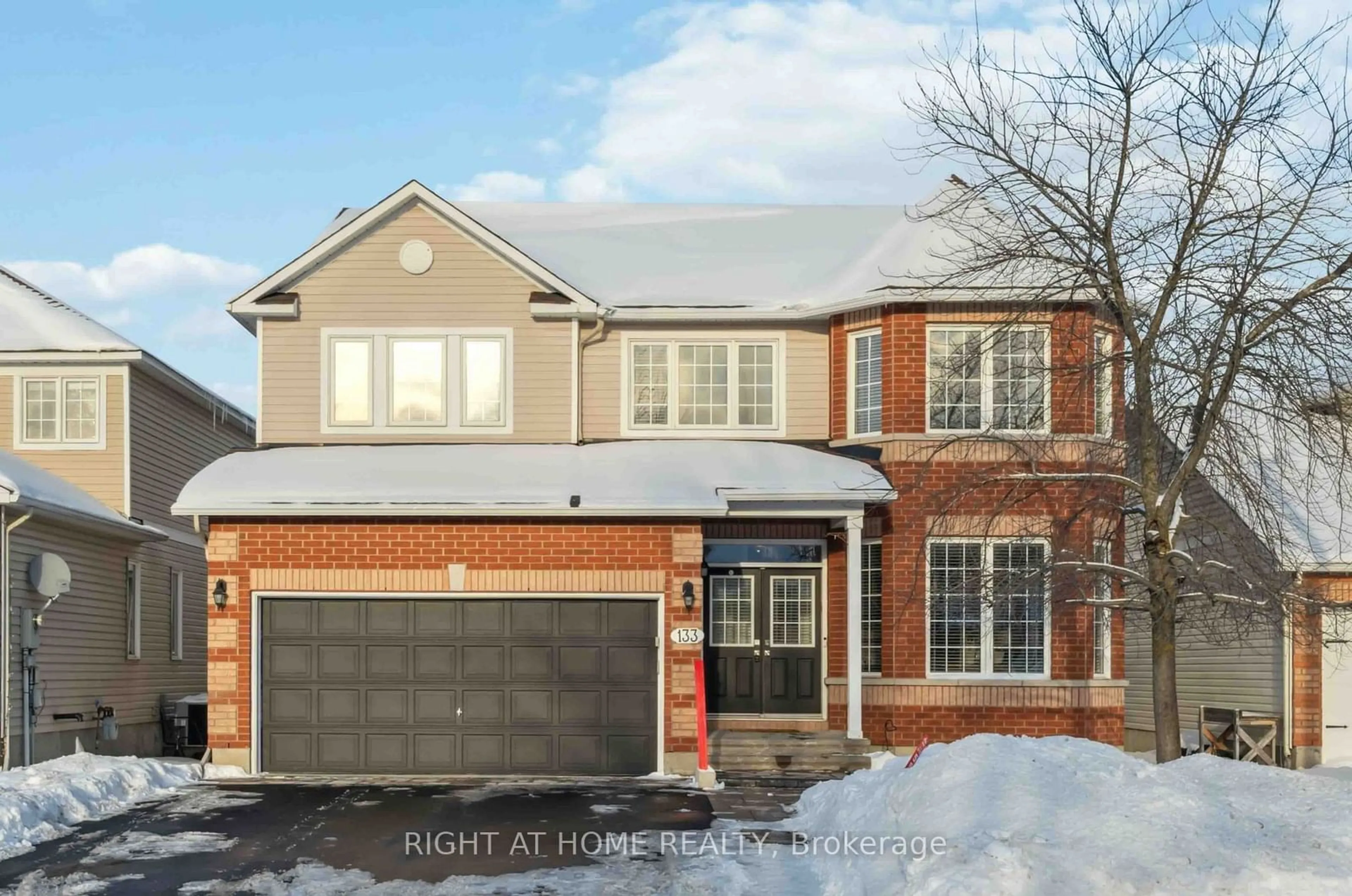 Home with brick exterior material, street for 133 Stoney Pond Crt, Stittsville - Munster - Richmond Ontario K2S 2E6