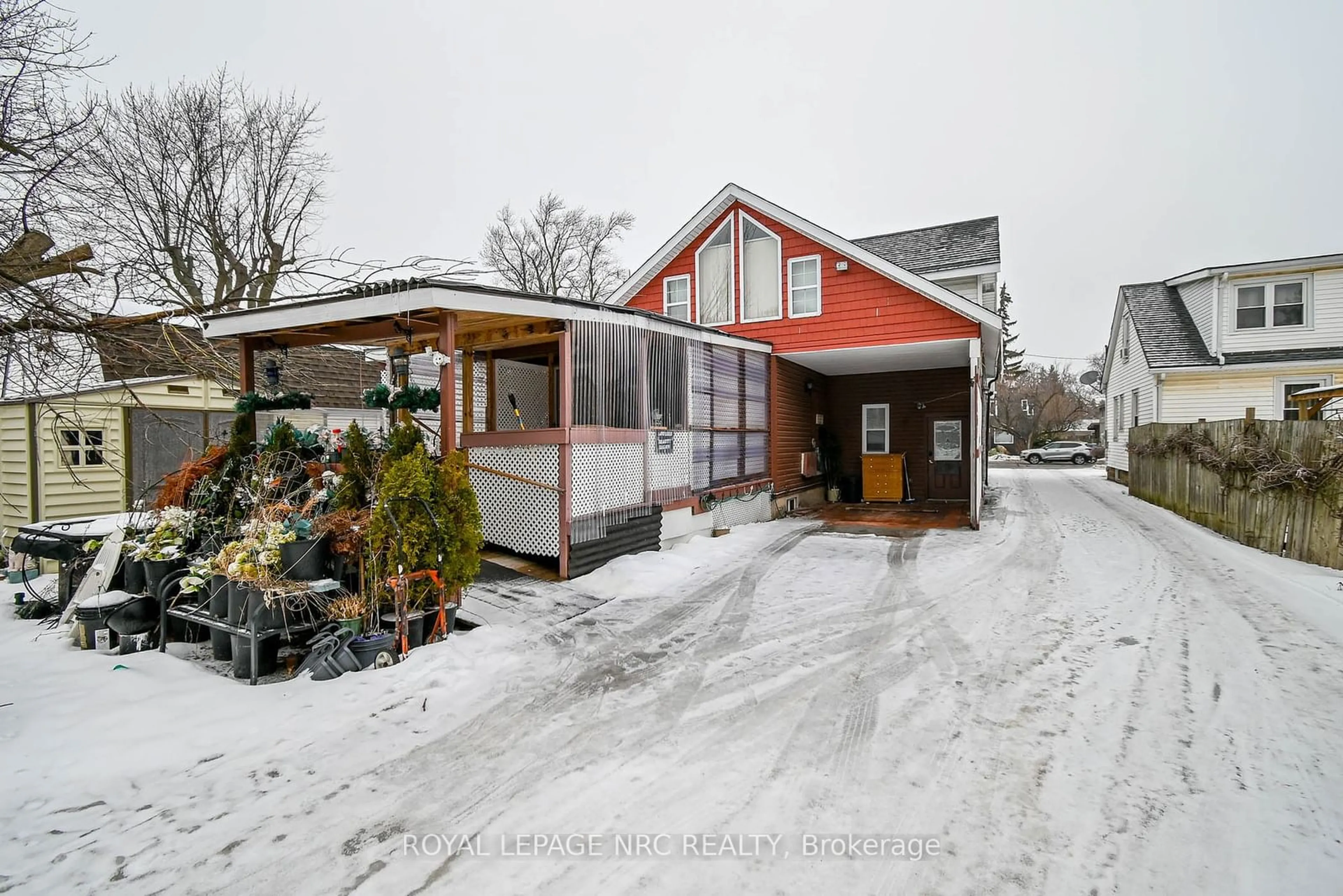 Unknown for 6490 Thorold Stone Rd, Niagara Falls Ontario L2J 1B3