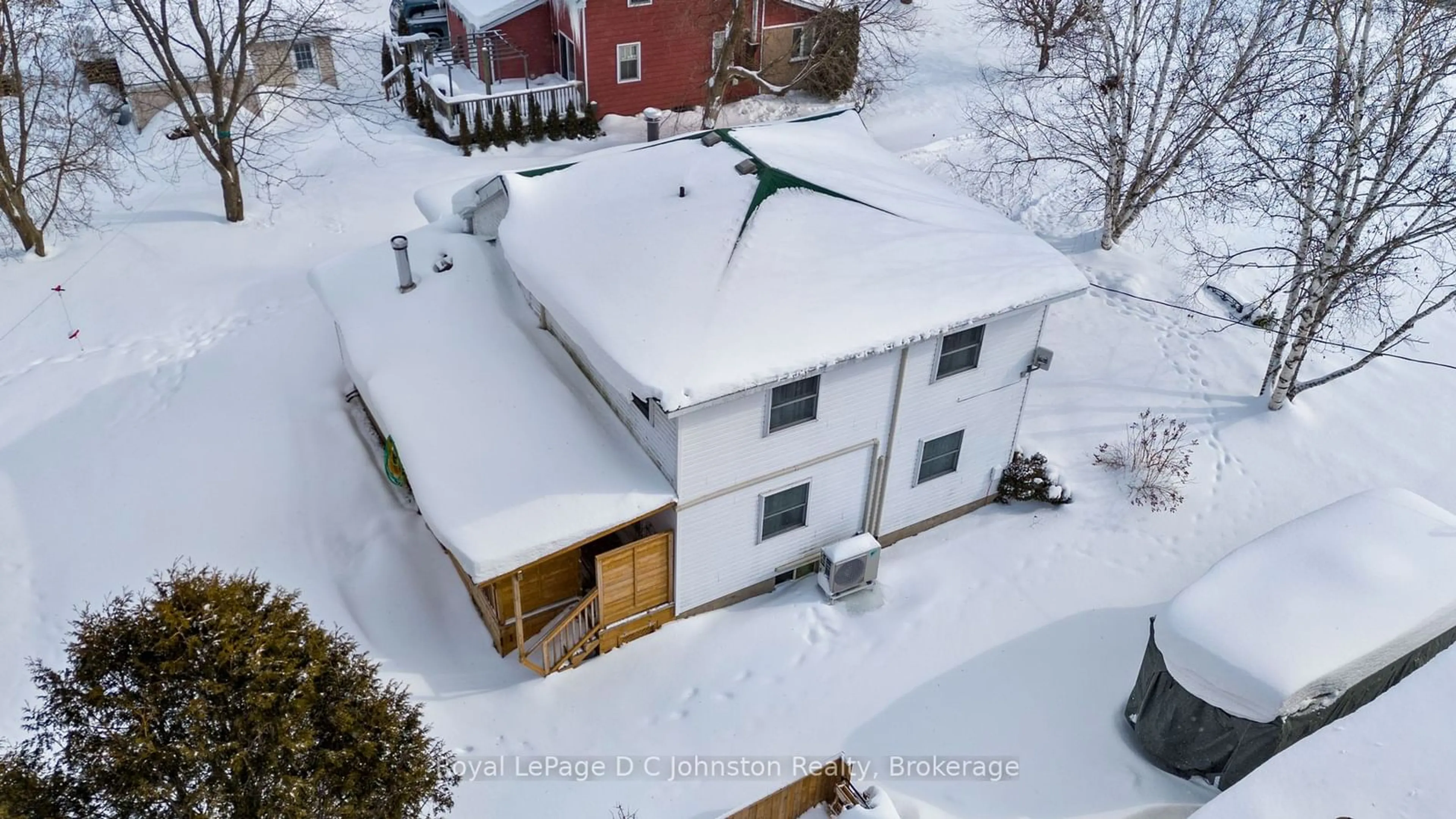 A pic from outside/outdoor area/front of a property/back of a property/a pic from drone, building for 7699 Highway 21, South Bruce Peninsula Ontario N0H 1A0