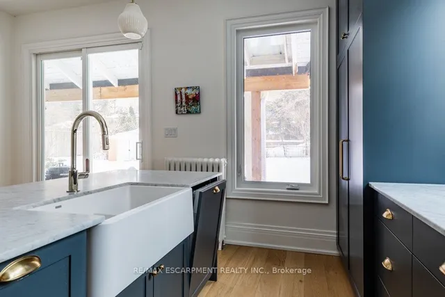 Additional property image - 45 PARK St