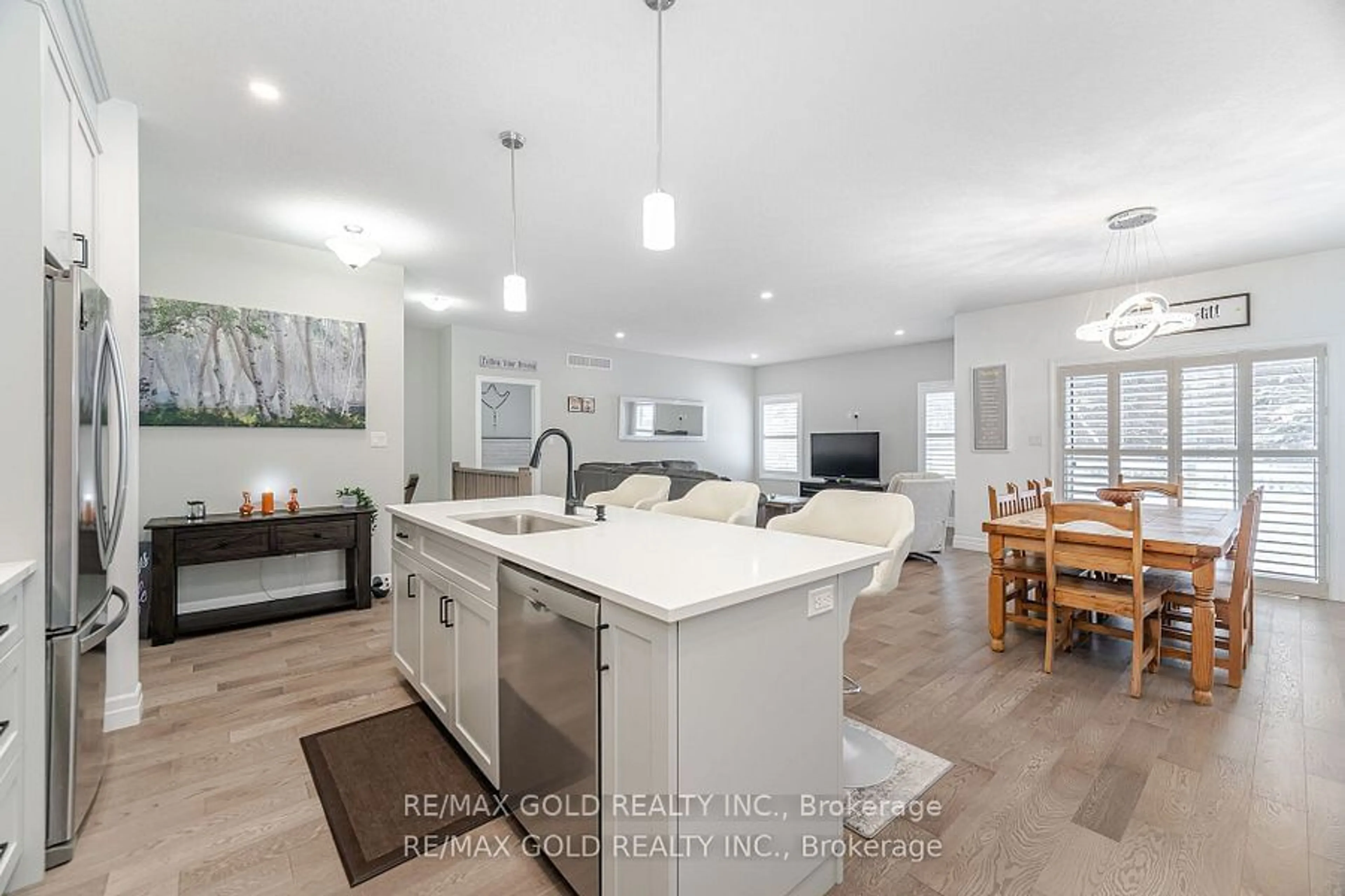 Open concept kitchen, ceramic/tile floor for 450 Rogers Rd, North Perth Ontario N4W 0H2