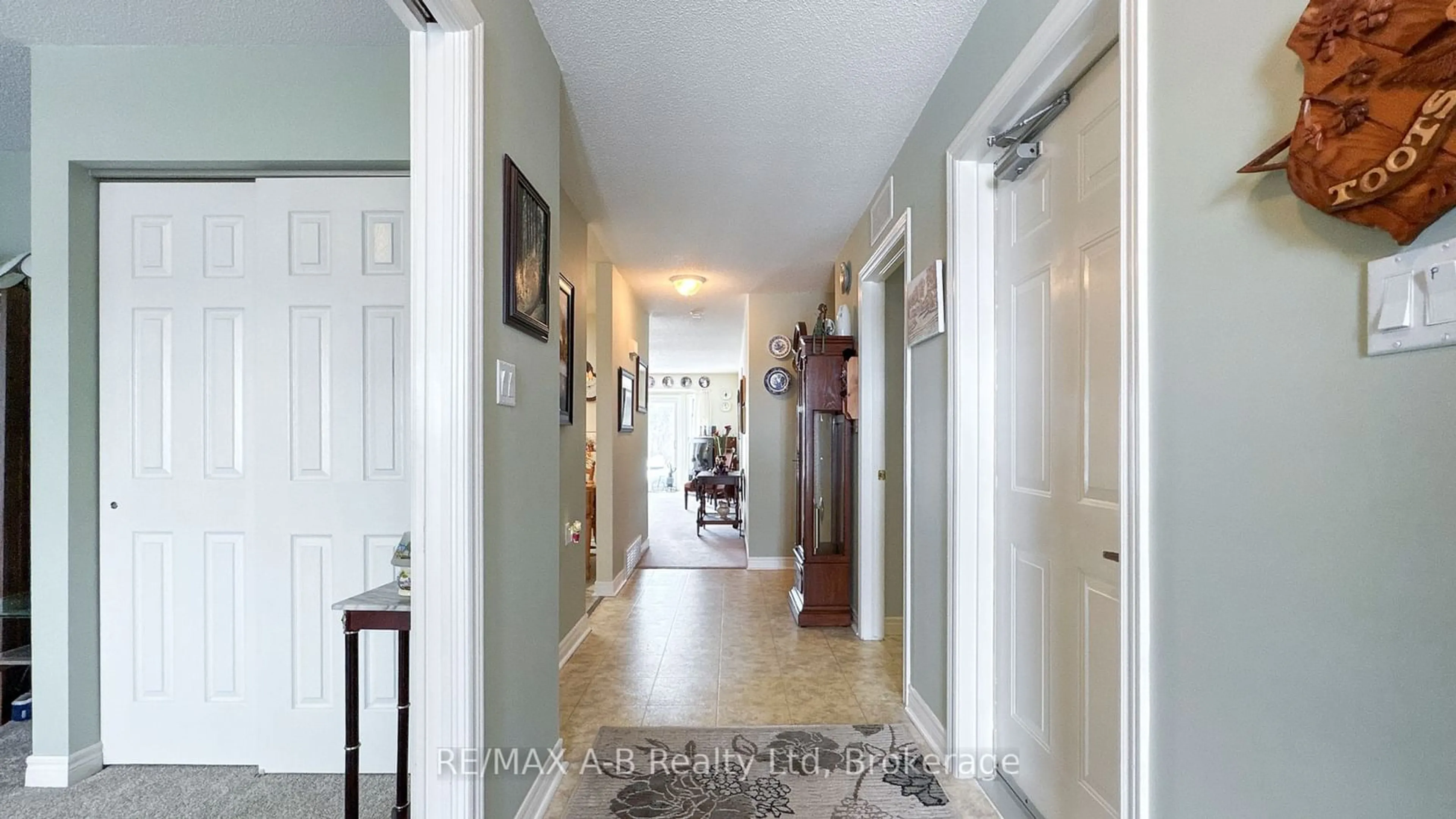 Indoor foyer for 4118B Road 164 #C8, West Perth Ontario N0K 1N0