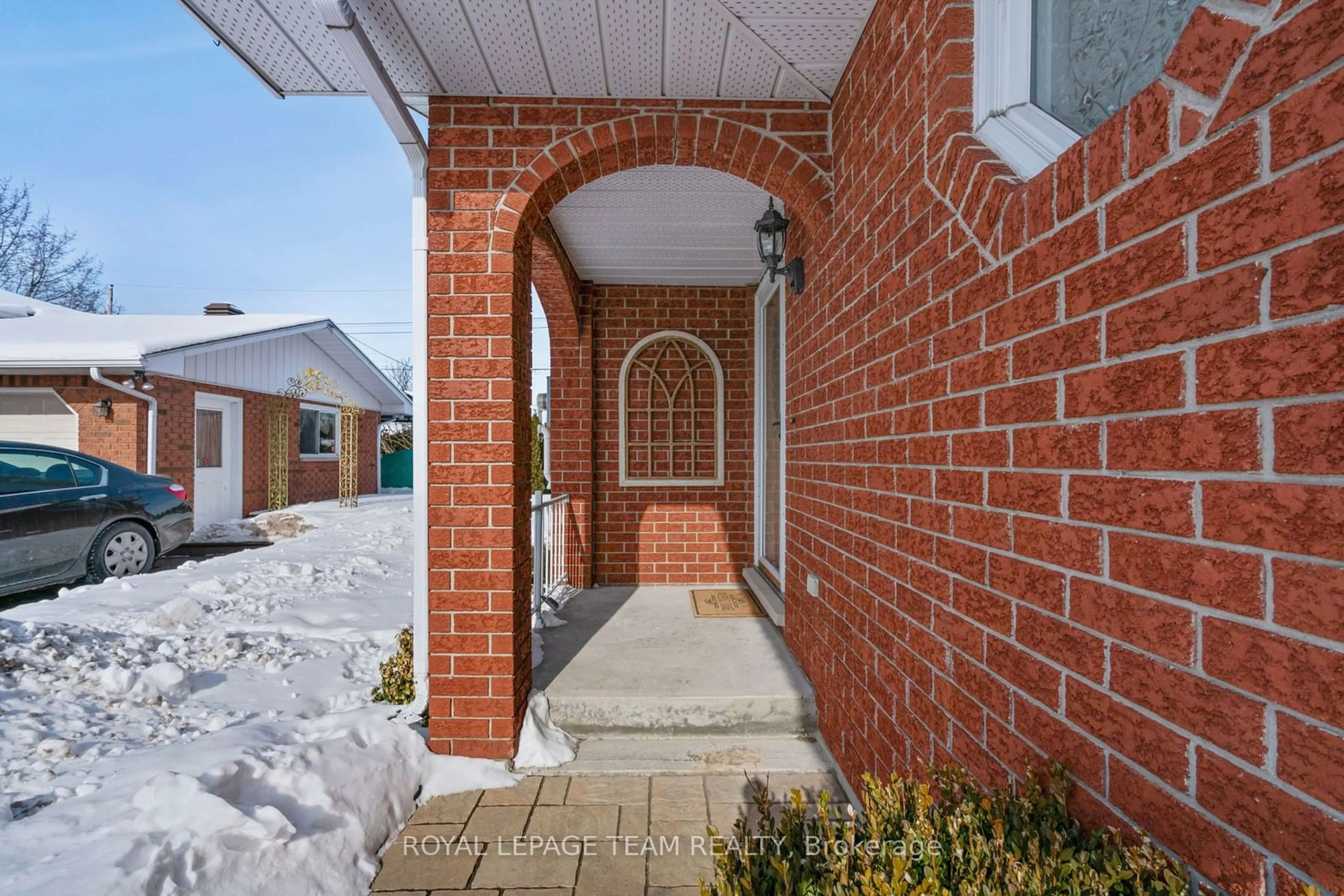 Home with brick exterior material, street for 10 Louden Terr, South Dundas Ontario K0C 1X0