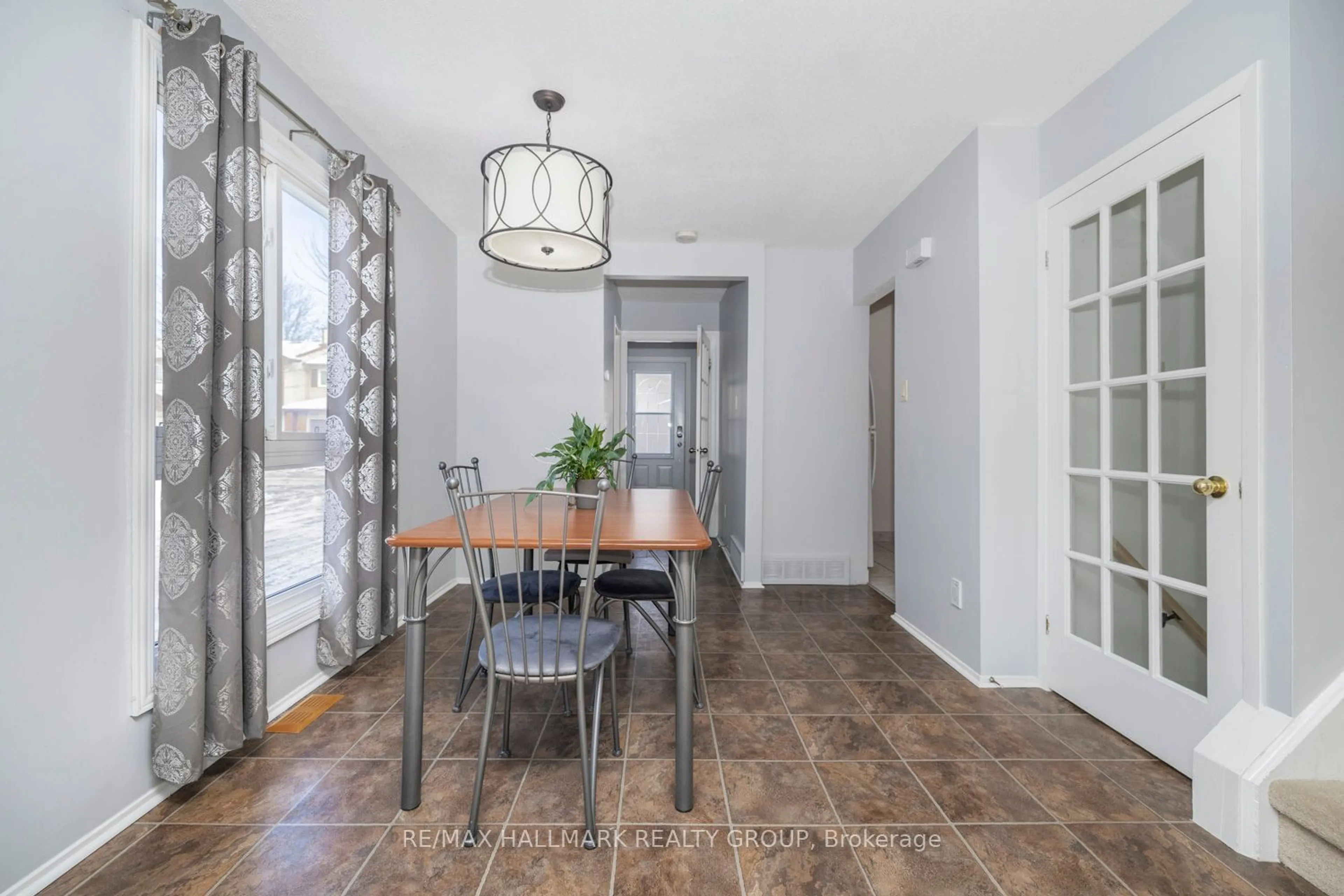 Dining room, unknown for 6486 Timothy Crt #25, Orleans - Convent Glen and Area Ontario K1C 3E6